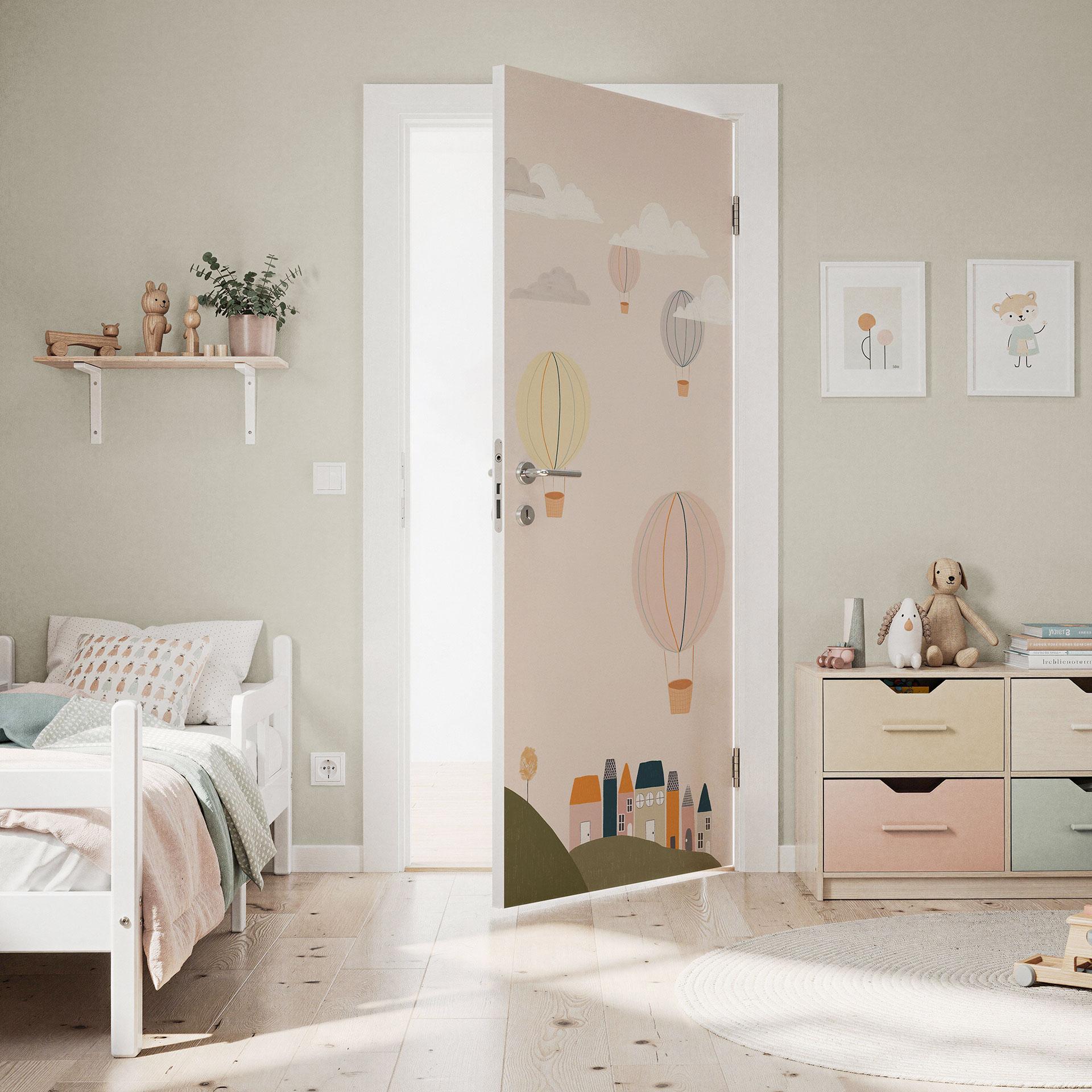 Vinilo para puerta de habitación infantil - Globos aerostáticos de colores en el cielo - Menina Lisb
