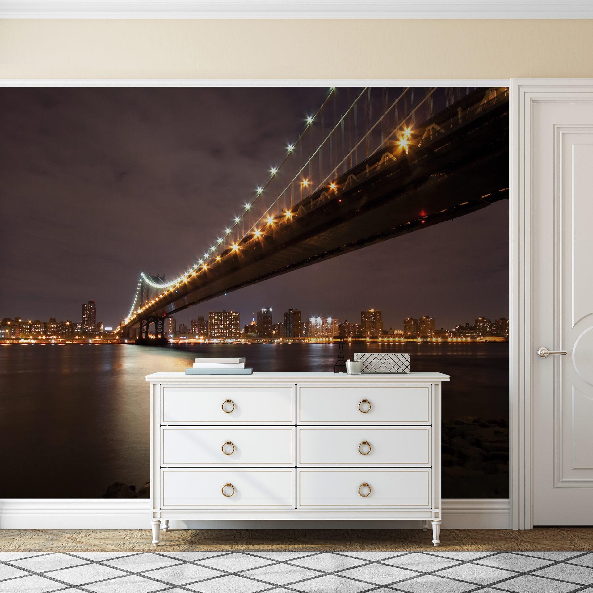Fototapet Manhattan Bridge at Night - 336x260 cm