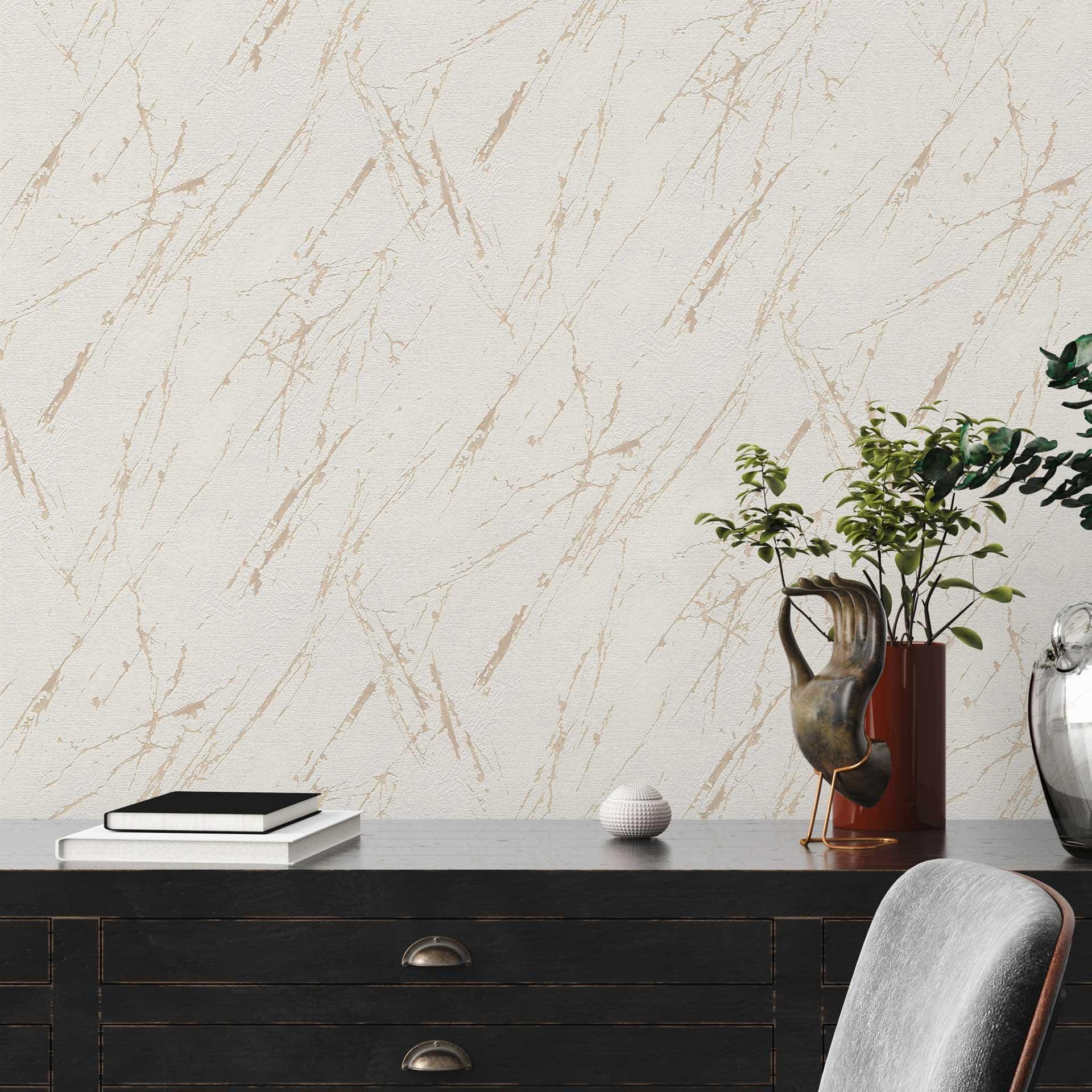 Marmor look tapet hvid champagne farver med metallisk effekt
