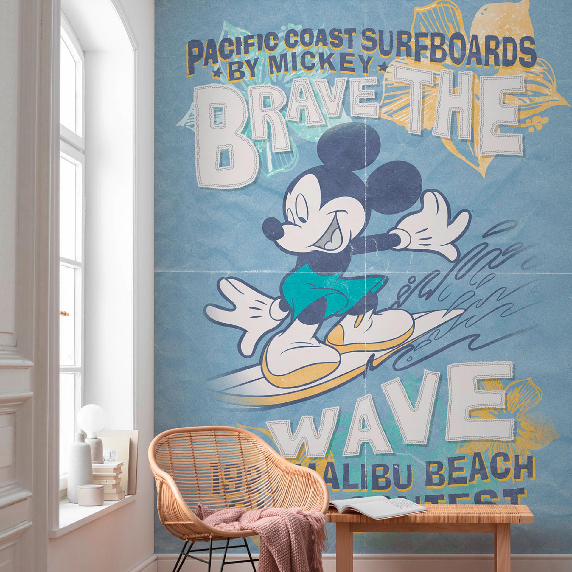 behang - Mickey Brave the Wave - 200 x 280 cm