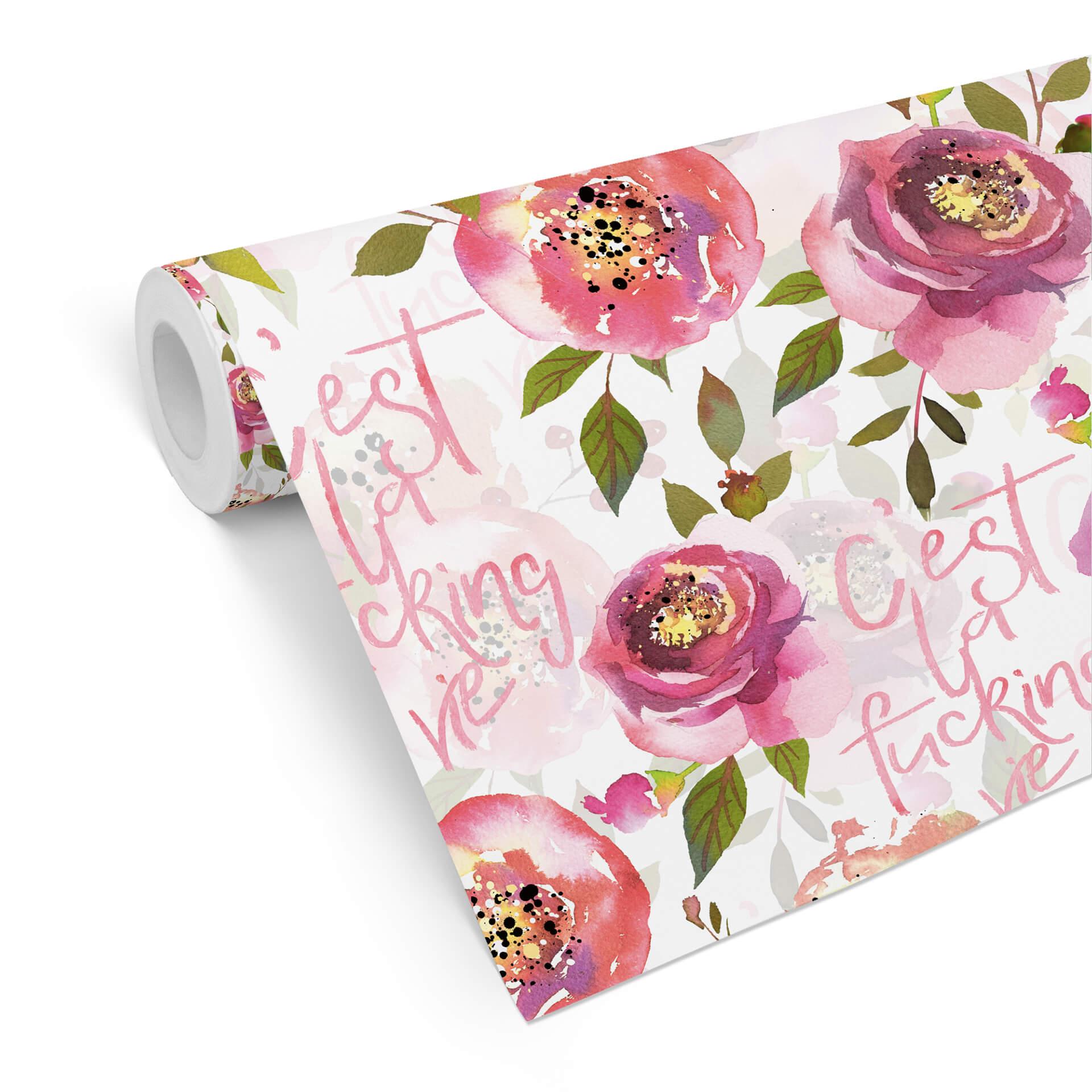 Mønstertapet UN Designs - Akvarelblomster C'est la fucking vie