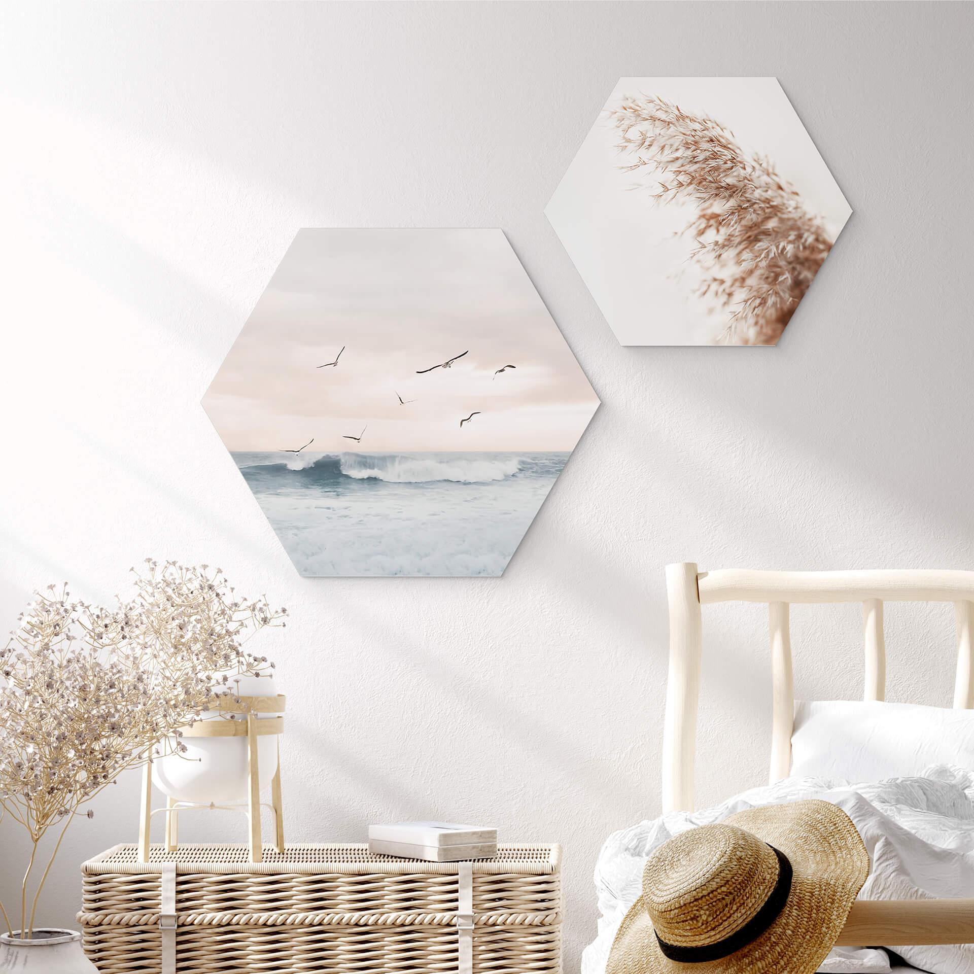 Hexagon Wandbild - Sisi & Seb - Magischer Abendhimmel am Meer - Alu-Dibond