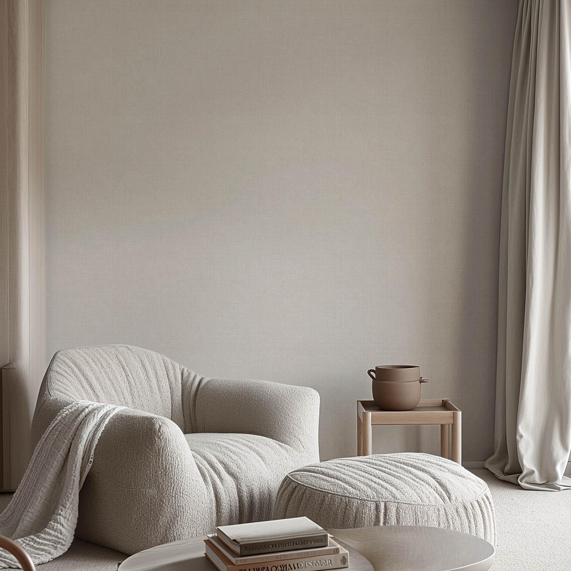 Ikke-vævet tapet almindelig beige grå i hør ser diskret moderne ud til tidløse boligarealer