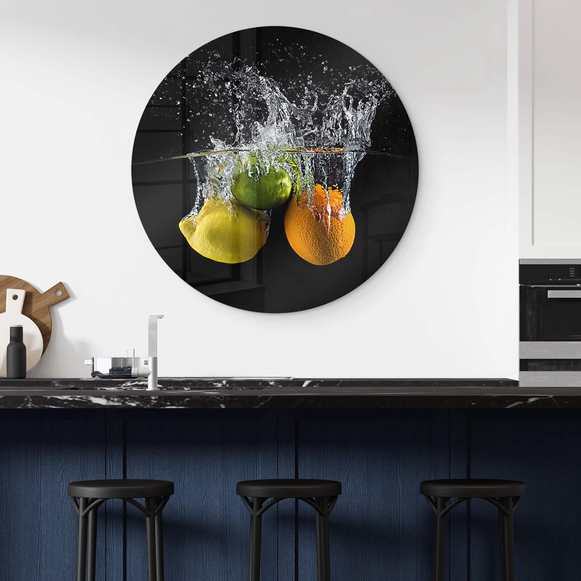 Rond Glasschilderij Mogyorosi - Splashing Fruit