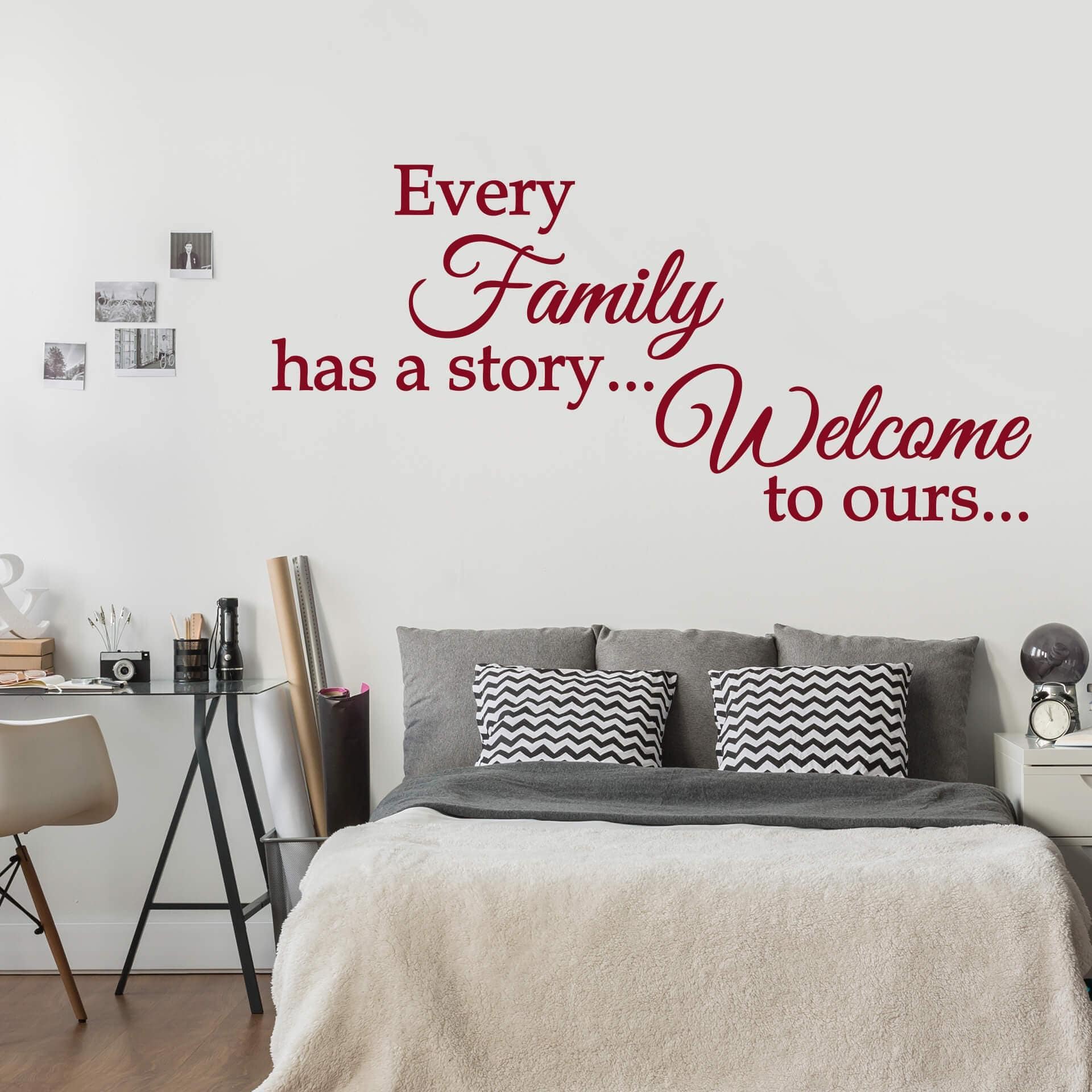 Adesivo murale  – Every family has a story