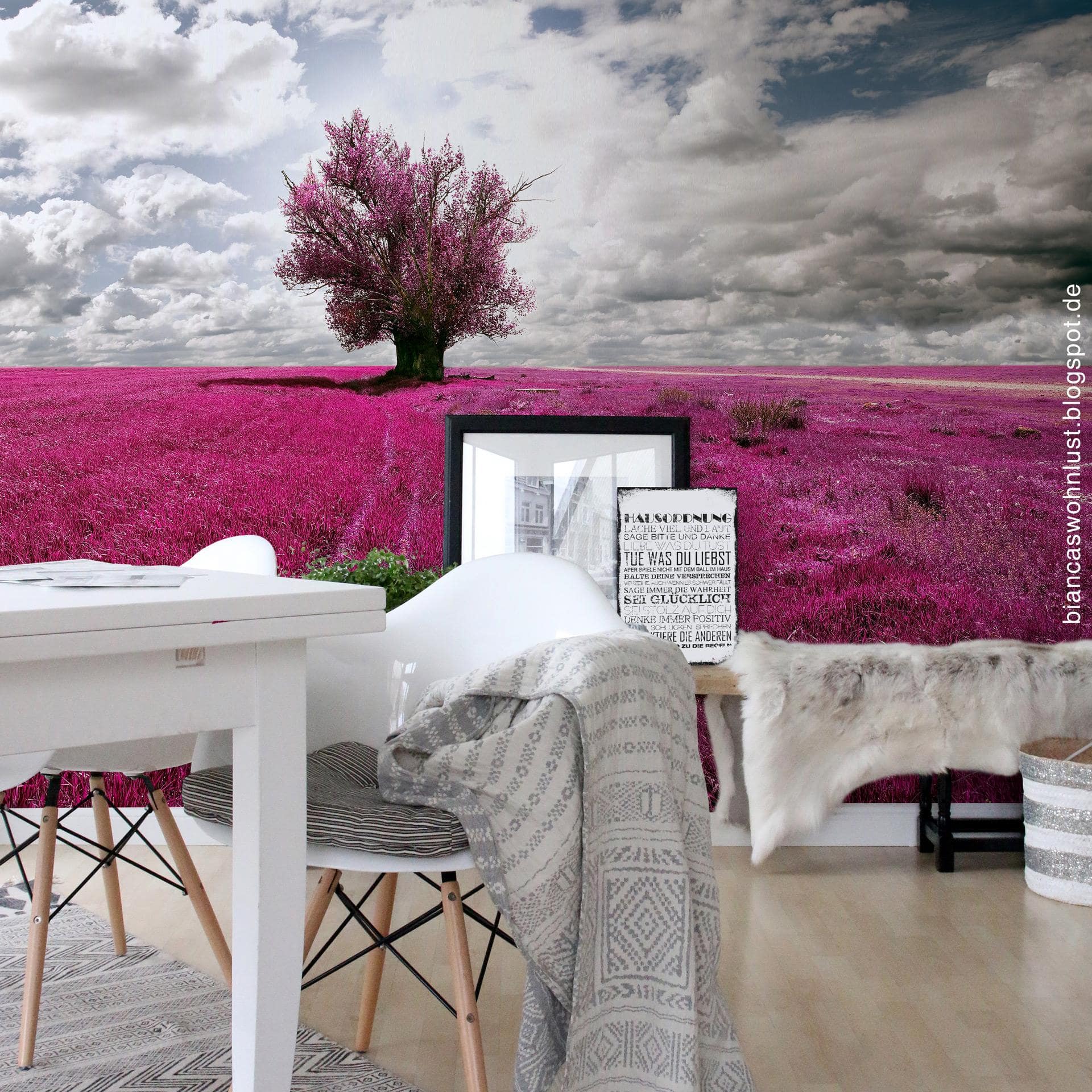 Fototapet The Lonely Tree - 336x260 cm