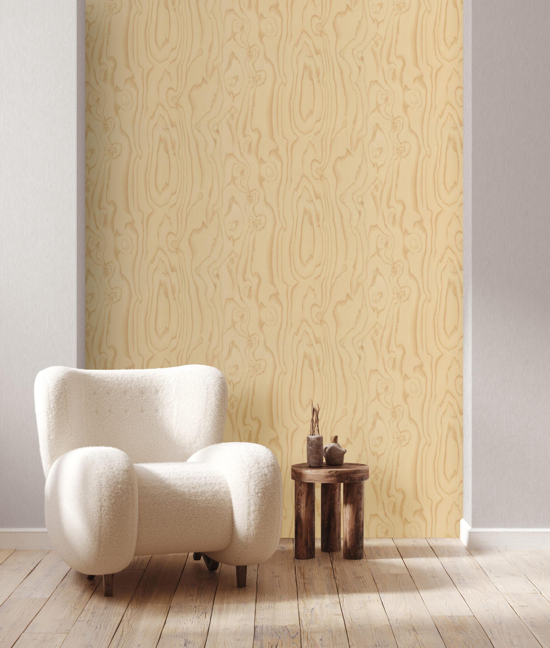 Non-woven tapet med trækorn og naturlig tekstur okker, beige trælook