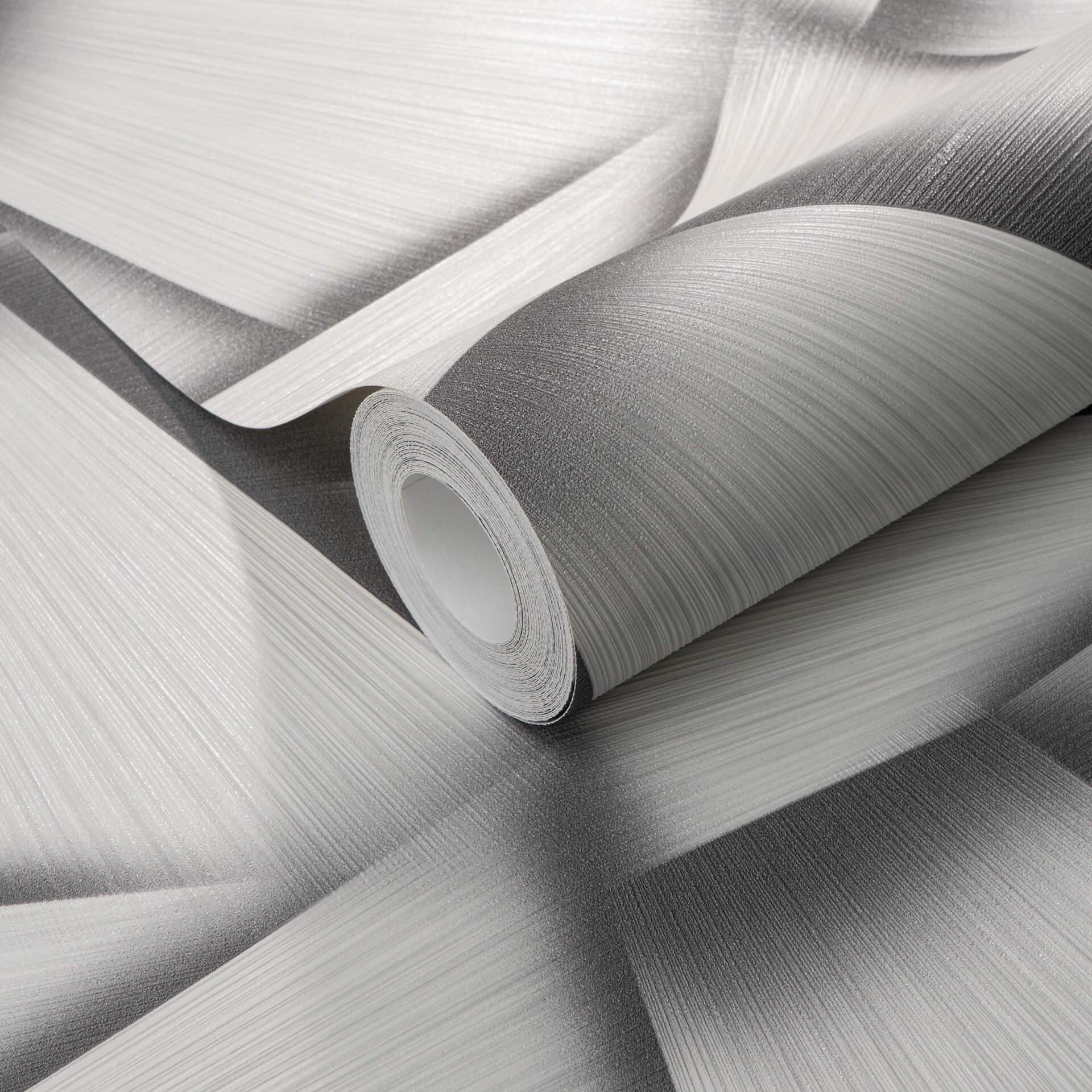 Non-woven tapet med geometriske former og metallisk effekt i grå
