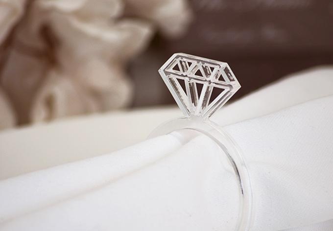 Servilletero de diamantes