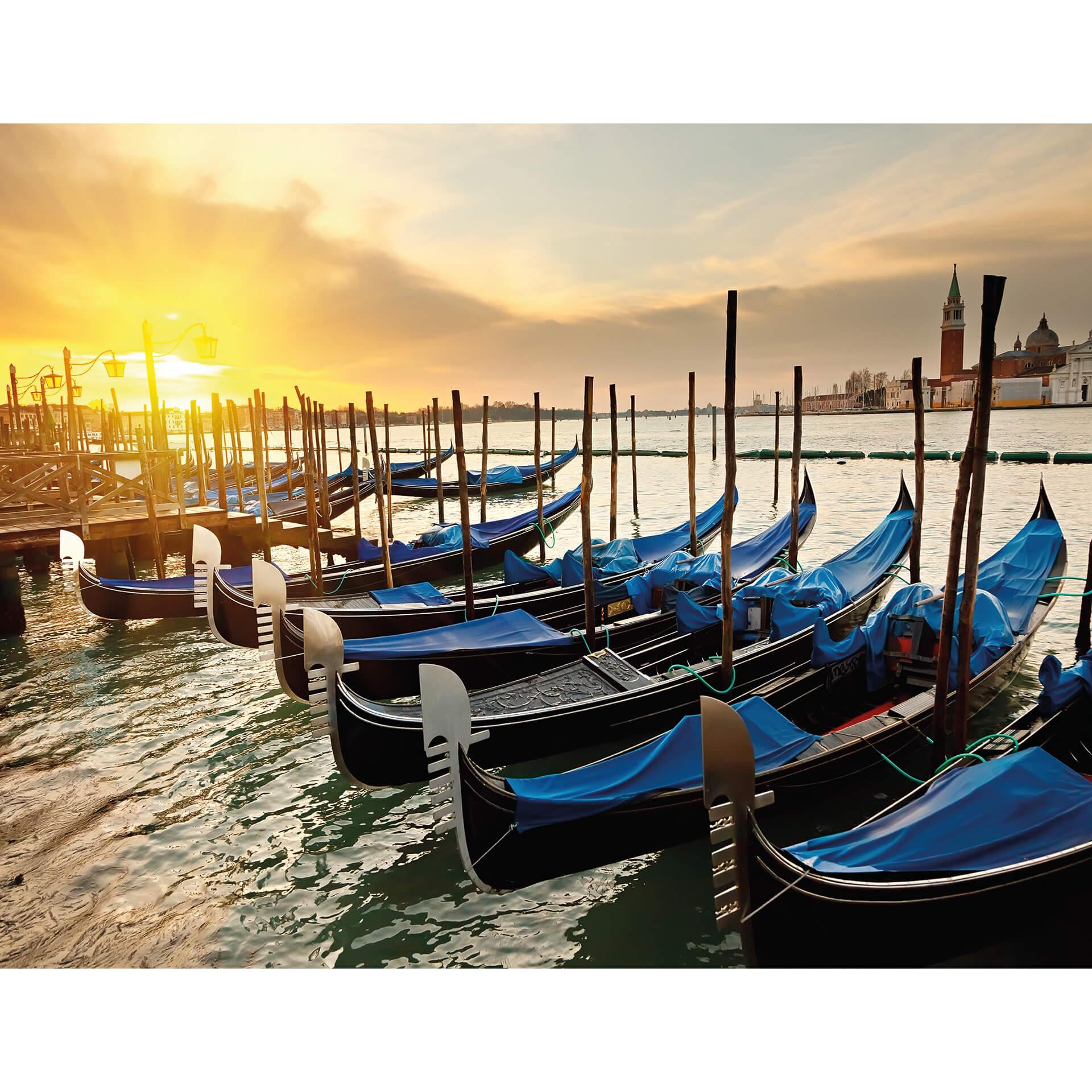 Fotobehang Gondels in Venetie