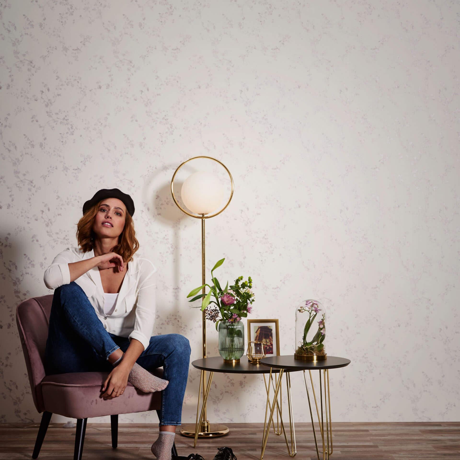 Livingwalls Vliesbehang Metropolitan Stories Lola Paris