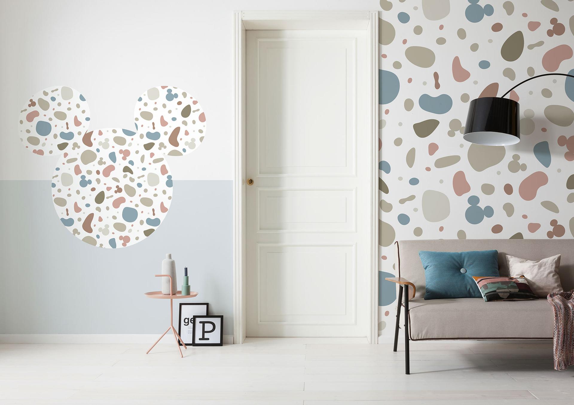 Selvklæbende non-woven tapet - Mickey Head Terrazzo Bambino - 125 x 125 cm