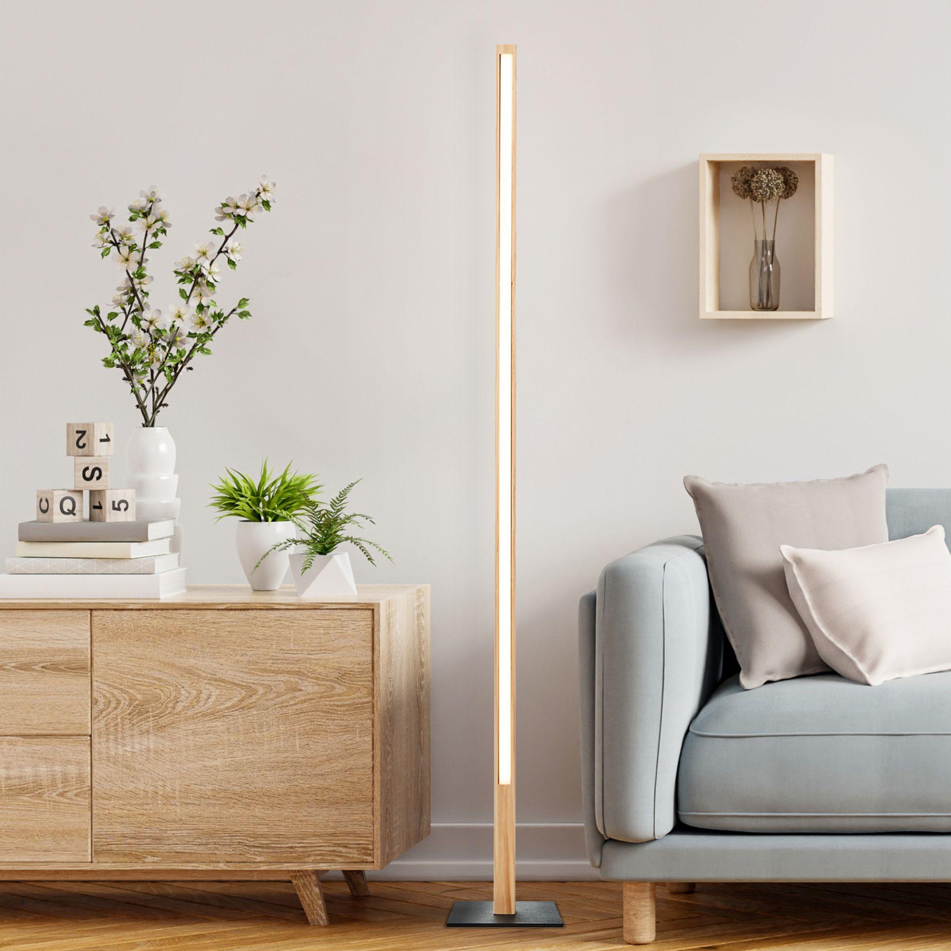 Stehleuchte Anabelle, braun, 120,4 x 16 cm, Holz Led stehleuchte