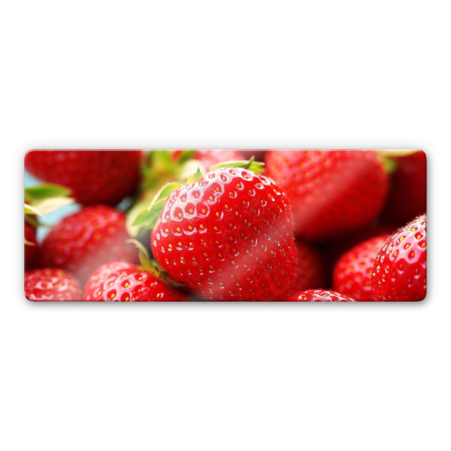 Glasschilderij Aardbeien uit de tuin 
