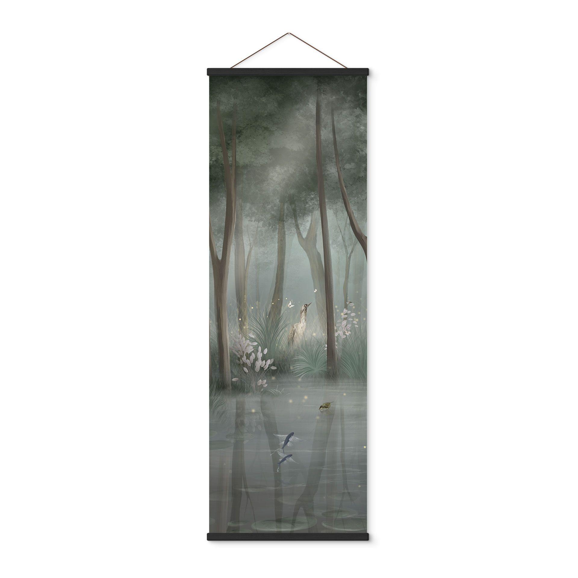 Textielposter Wolkenbos aan het meer met reiger in het groen - Ms Tiff - Panorama