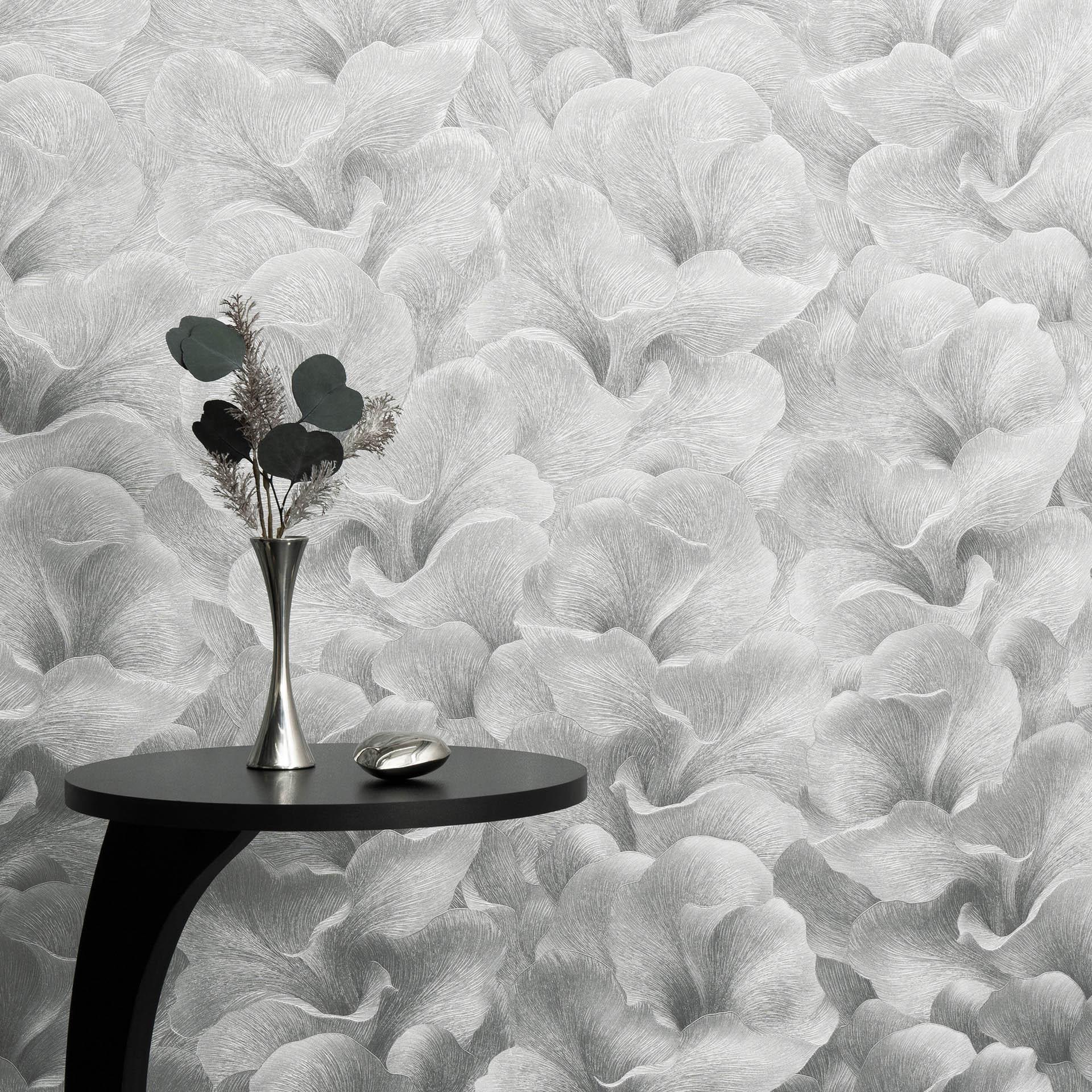 Guido Maria Kretschmer blomstermotiv tapet Floral Glow Fashion for Walls 5 sølv