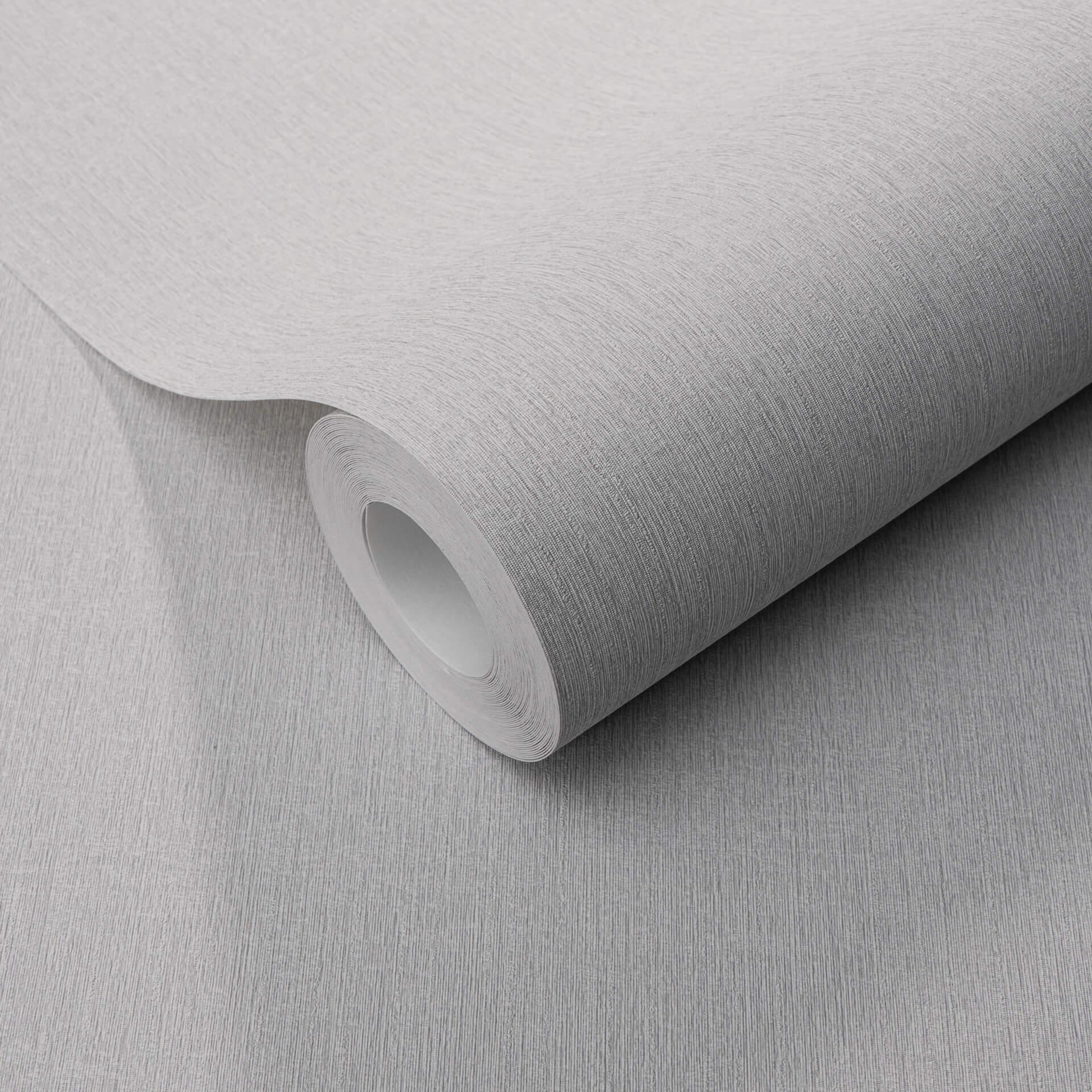 Papel pintado no tejido con textura longitudinal fina en gris