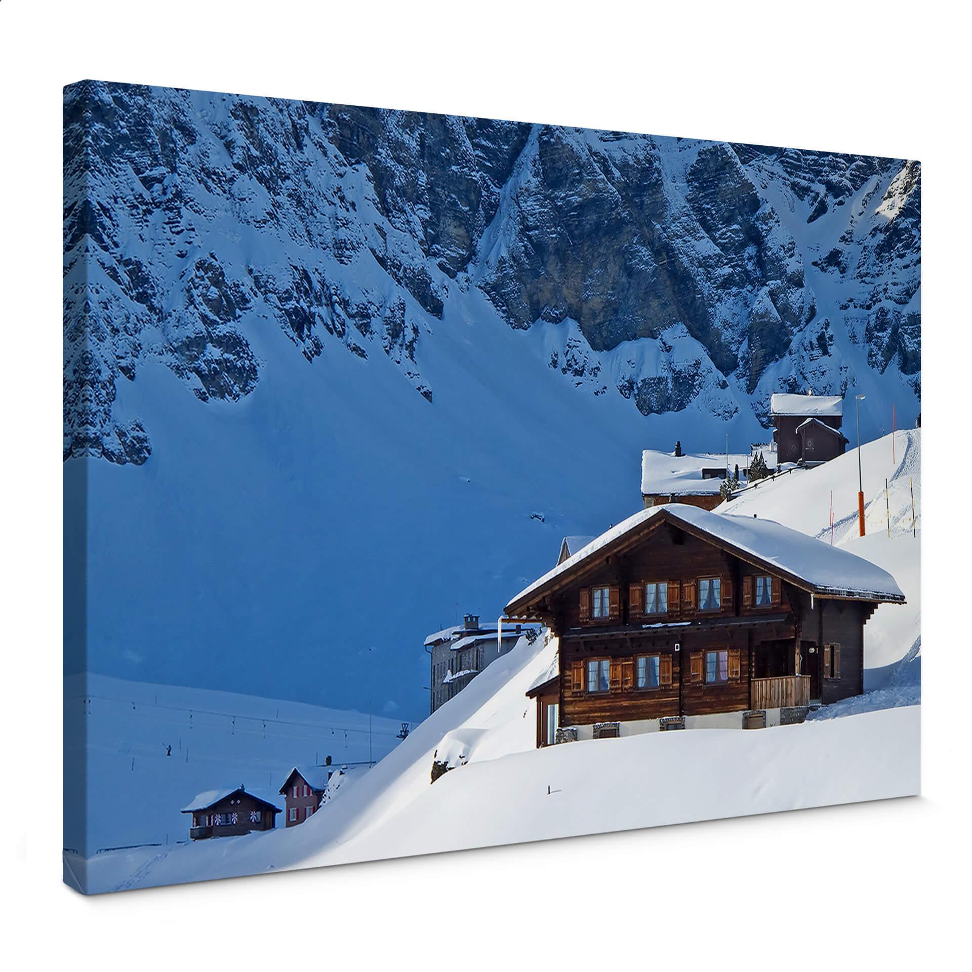Cabaña de vacaciones con lienzo en los Alpes suizos