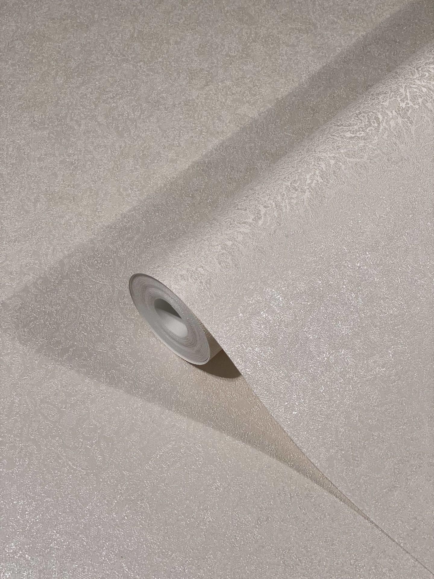 non-woven tapet med skinnende små blade beige blomstret af Harald Glööckler