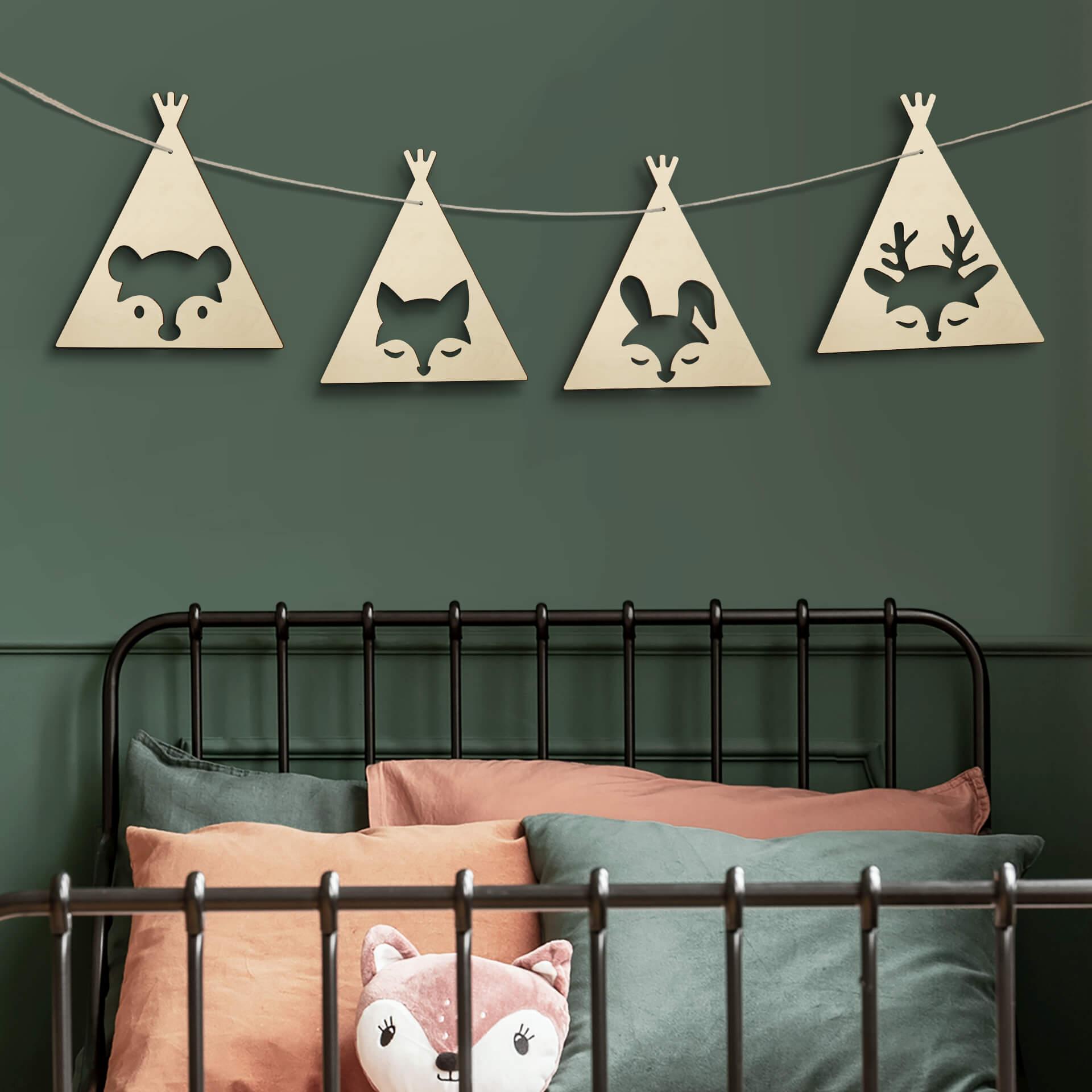 Decoración en madera álamo - cadena de banderines tipi animales set de 4 incl. cuerda de algodón
