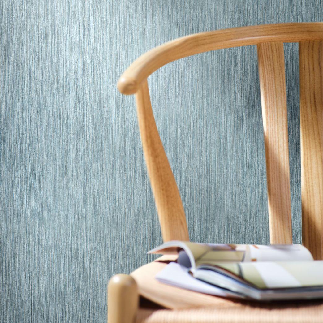 Papel pintado no tejido de líneas finas y textura ligera azul liso