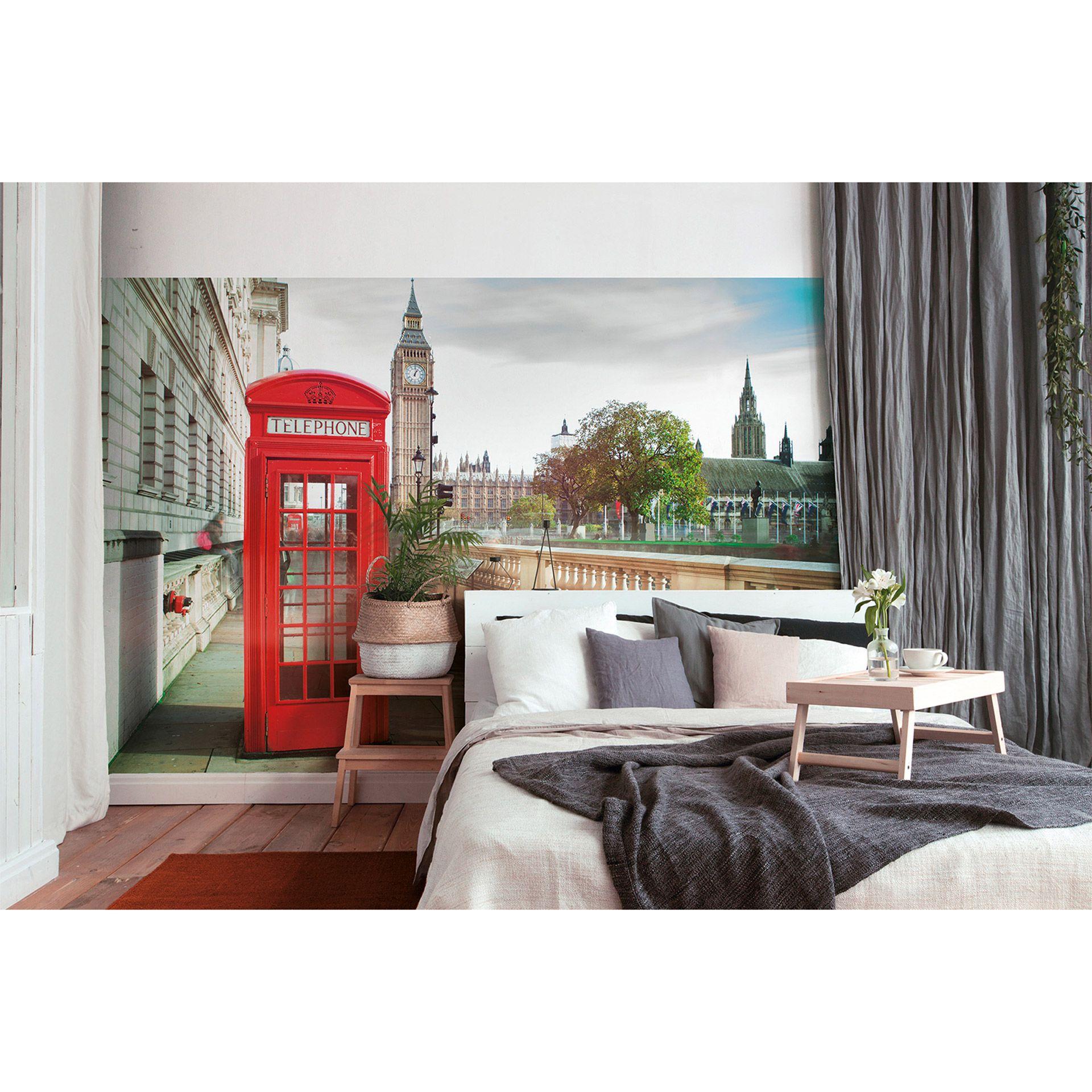 fototapet Designwalls non-woven tapet Phone Booth London i rød og brun 
