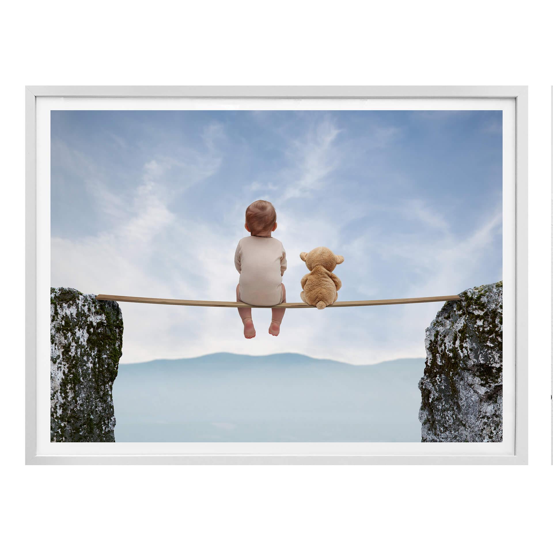Póster Con Teddy en las montañas