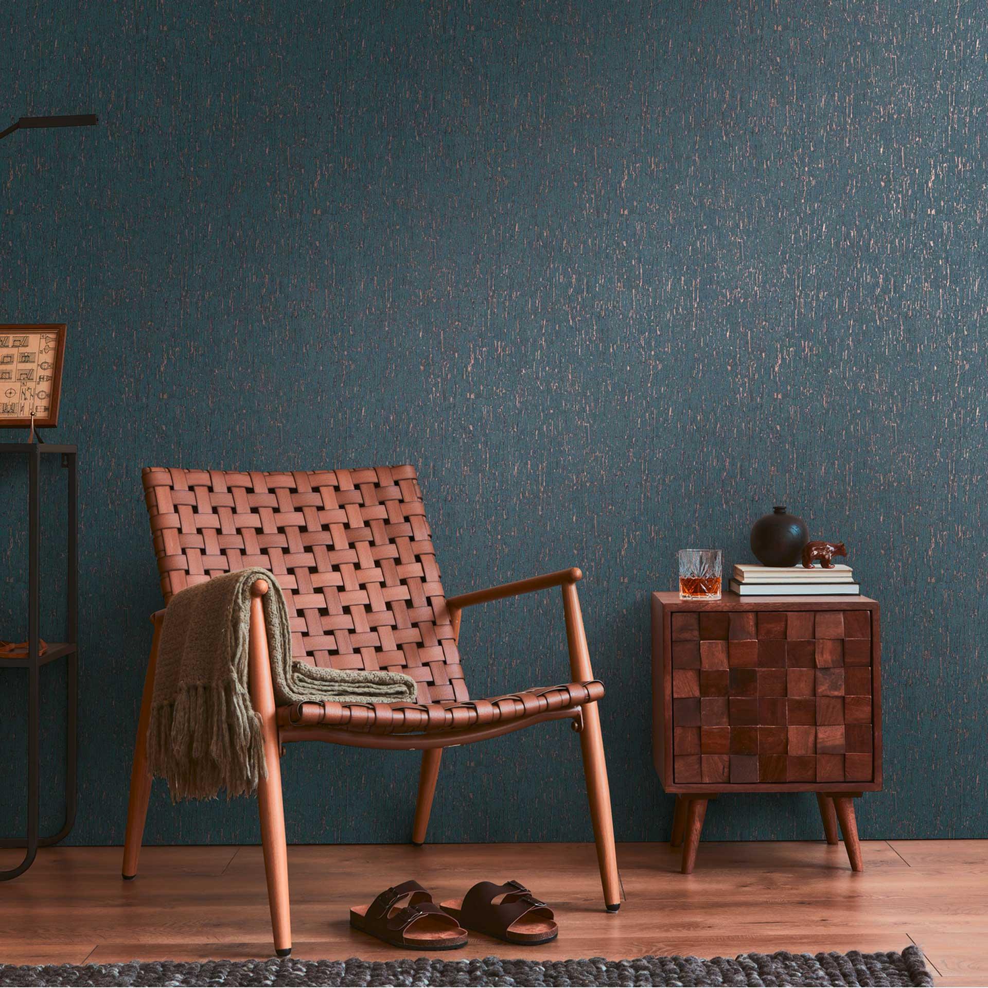 Papel pintado texturizado en azul marino metalizado - elegante papel pintado no tejido para habitaciones modernas