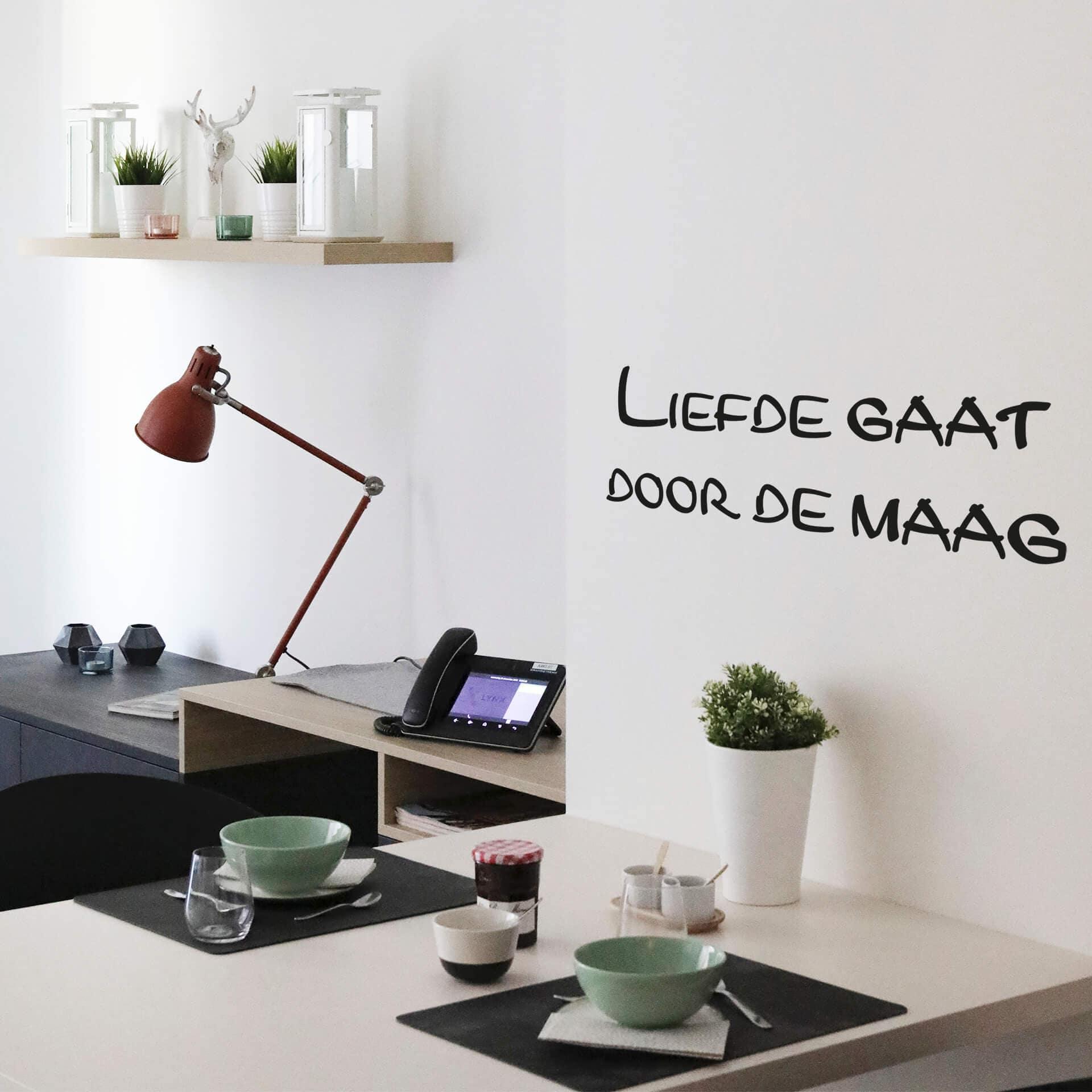 Muursticker Liefde gaat door de maag