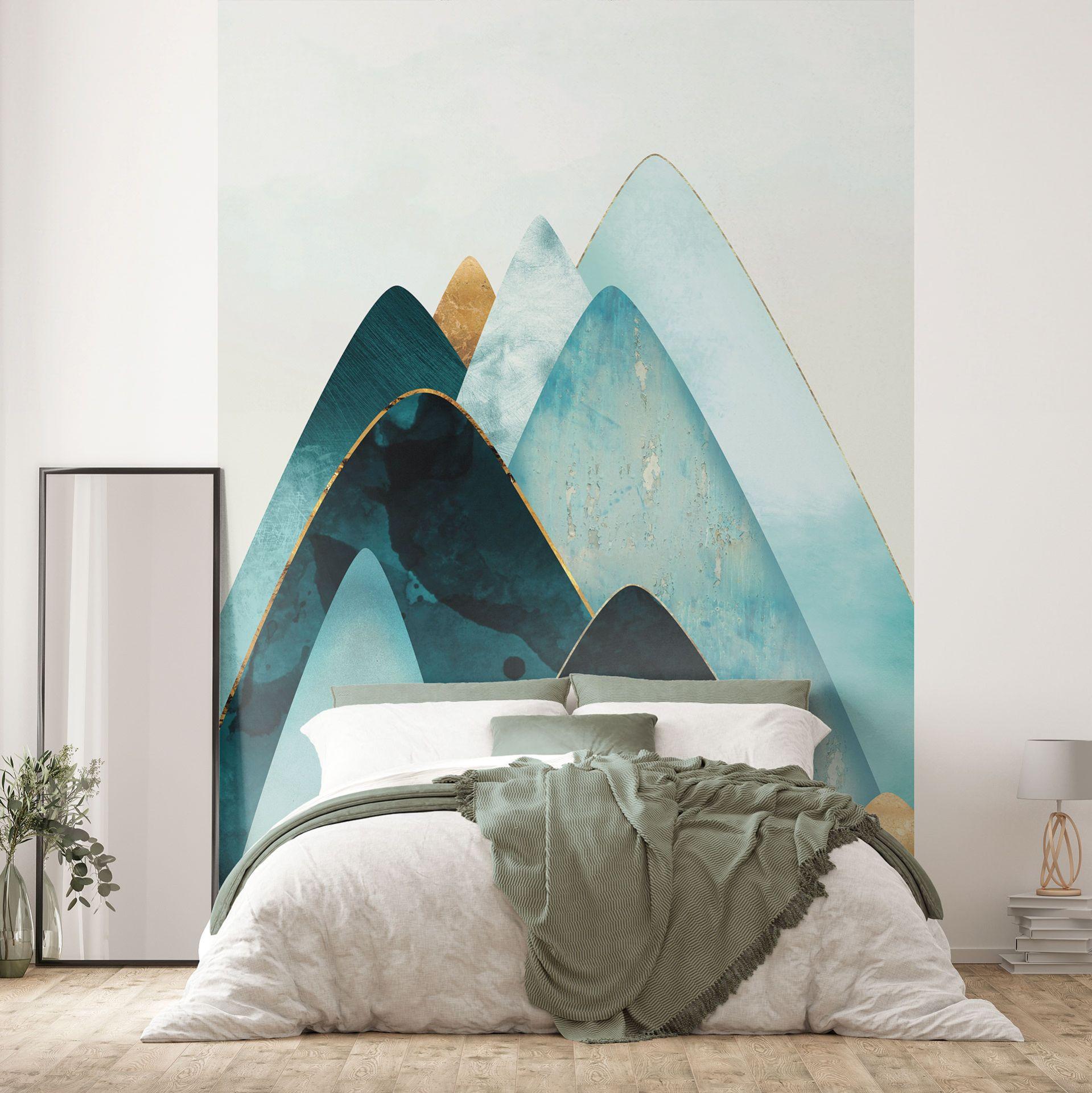 Fotomural de montañas abstractas en dorado y azul - SpaceFrog Designs