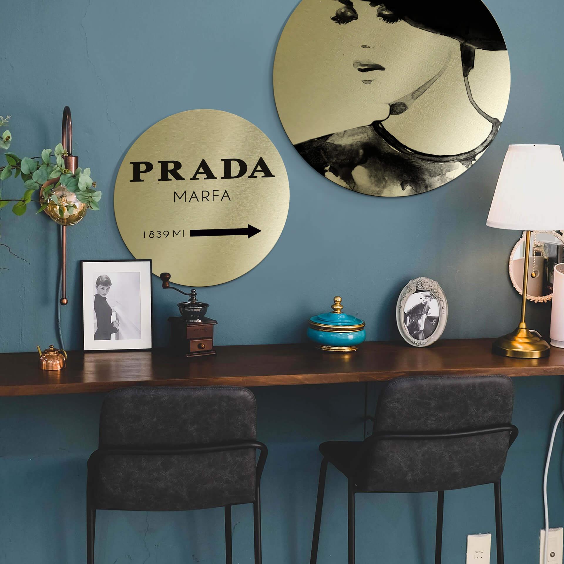 Wandcirkels Alu-Dibond Prada Marfa - goud effect