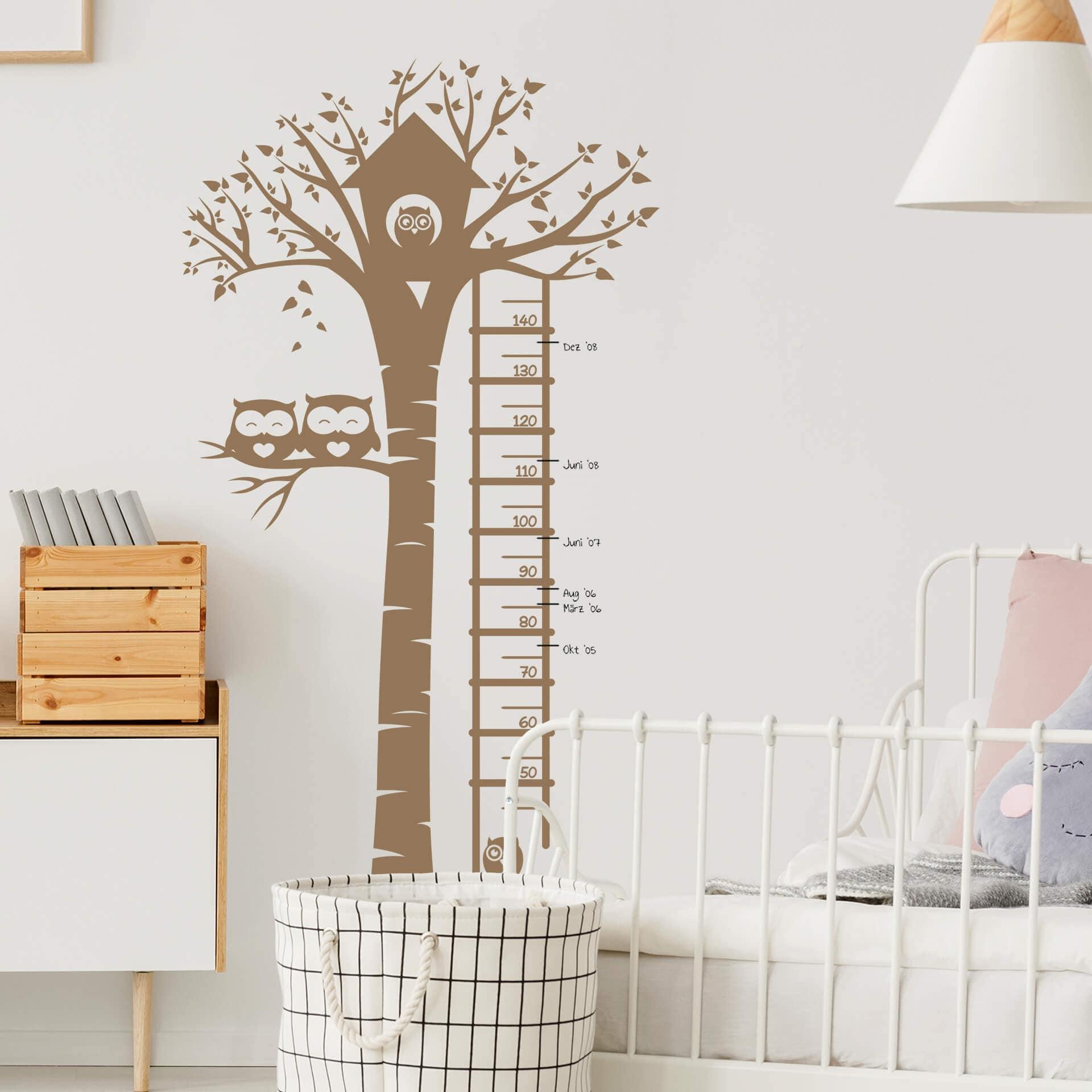 Sticker mural - Toise hibou dans l'arbre