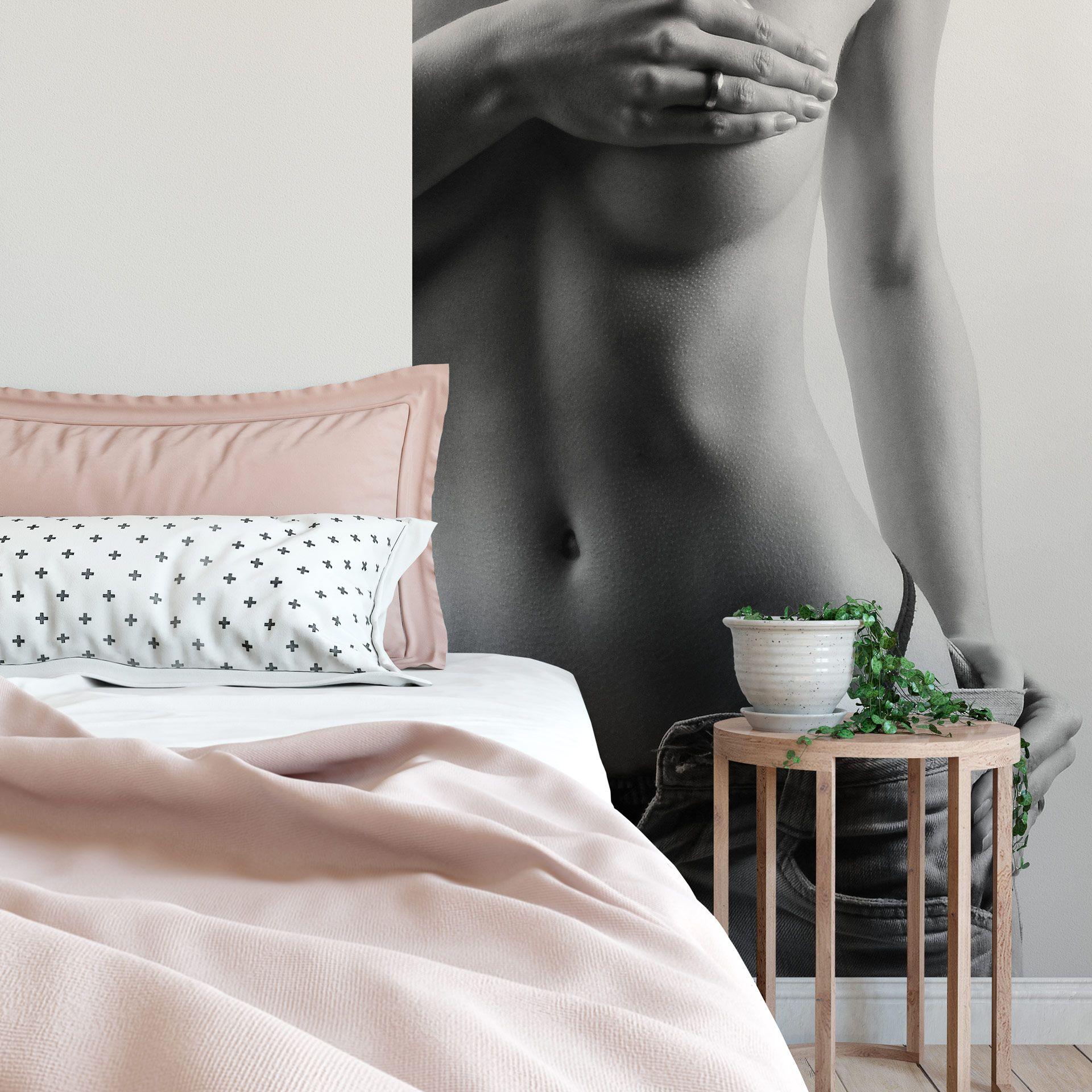 Fototapet Female Seduction - 144x260 cm