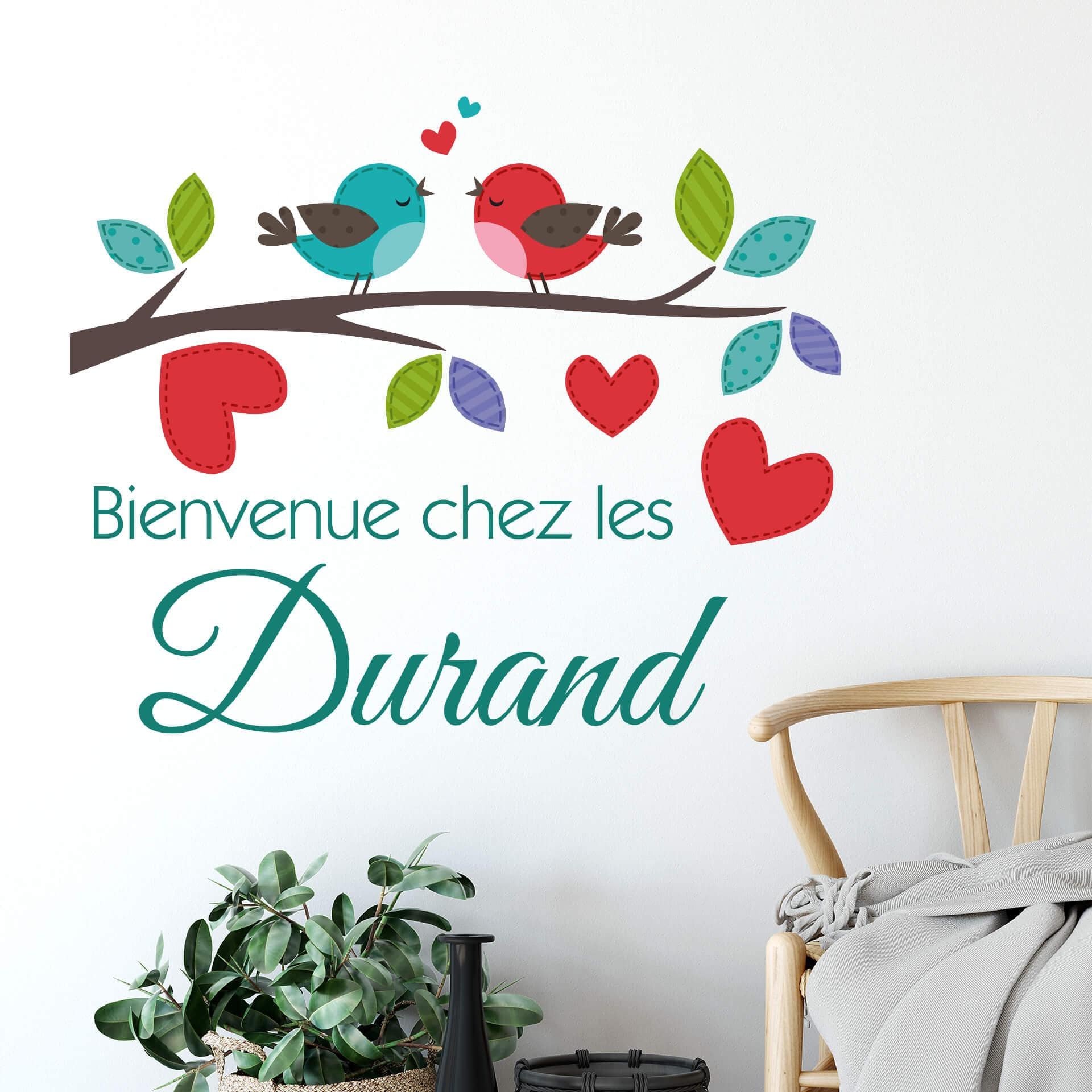 Sticker mural + Nom de famille : Bienvenue chez les...