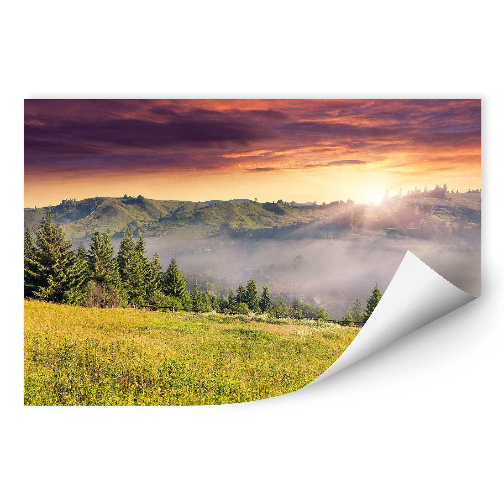 Zelfklevende Poster - Bergdal in de Mist
