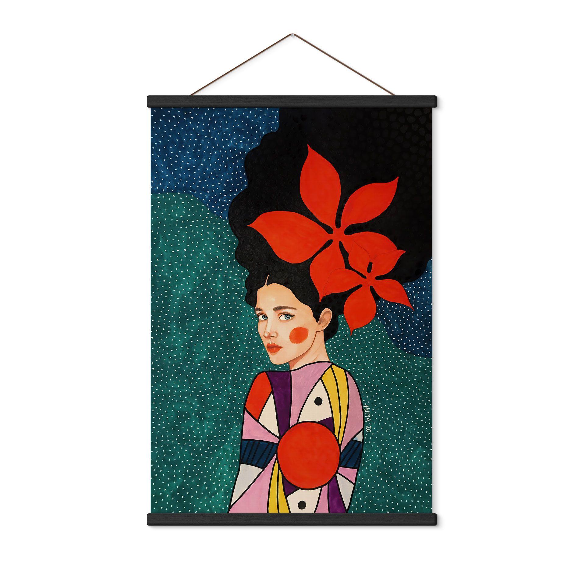 Póster de tela mujer con flores rojas y vestido estampado - Hülya