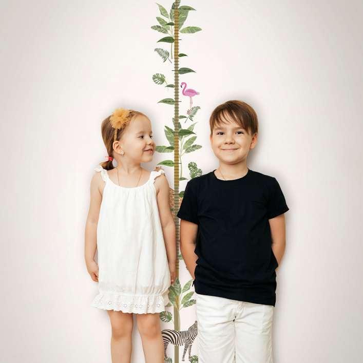 Børnetapet, non-woven tapet med illustration Kids Walls hvid, grøn, beige