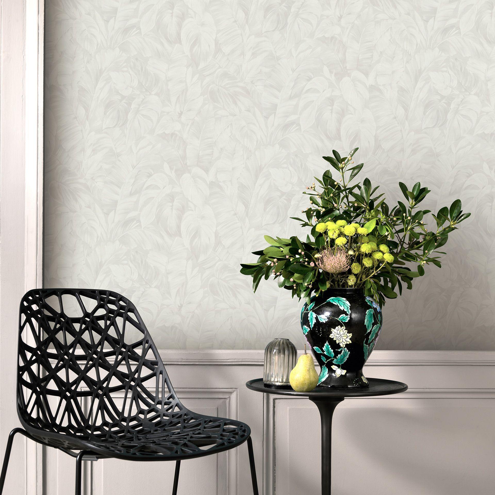 Non-woven tapet i jungle-look i hvid