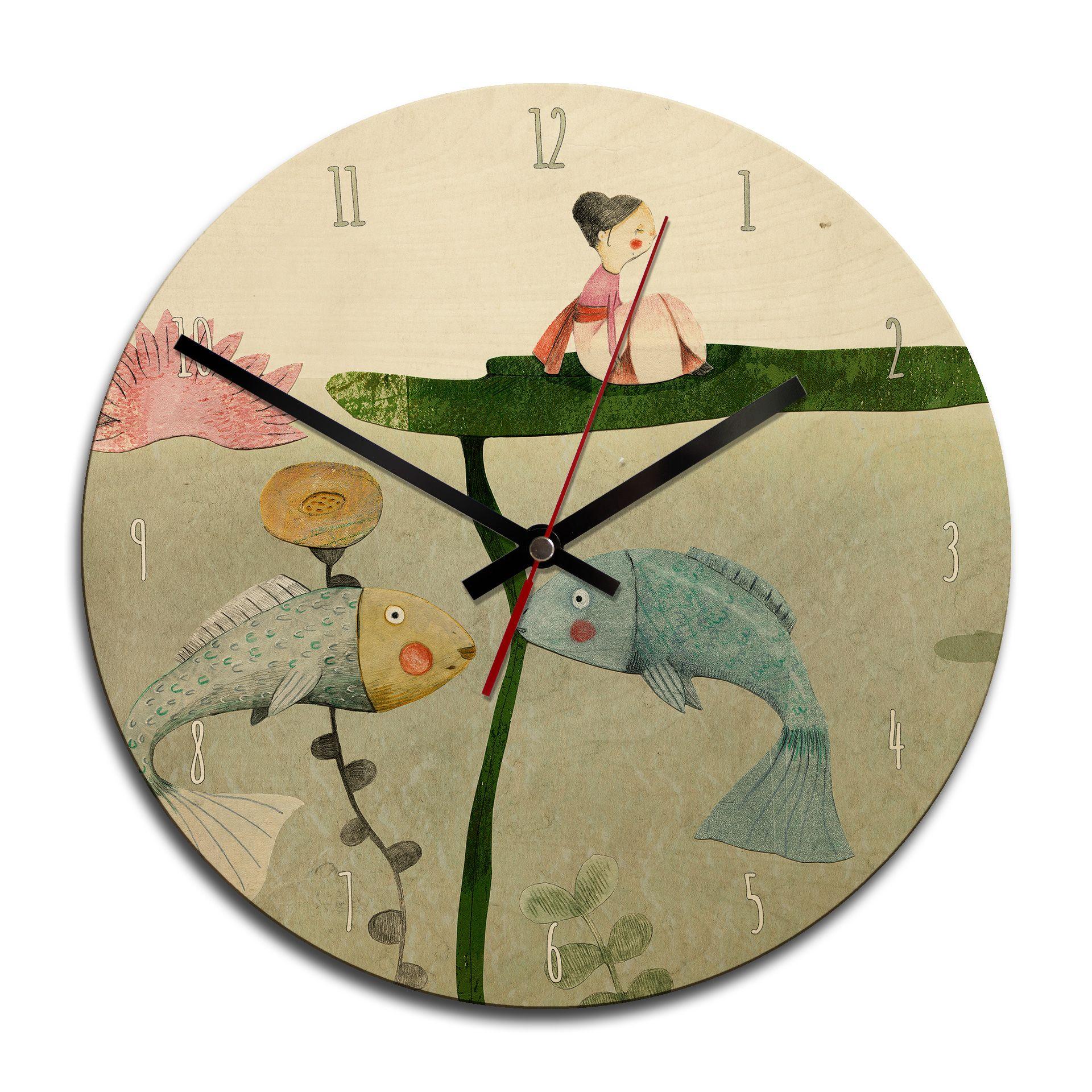 Horloge murale en bois - Poucette 02