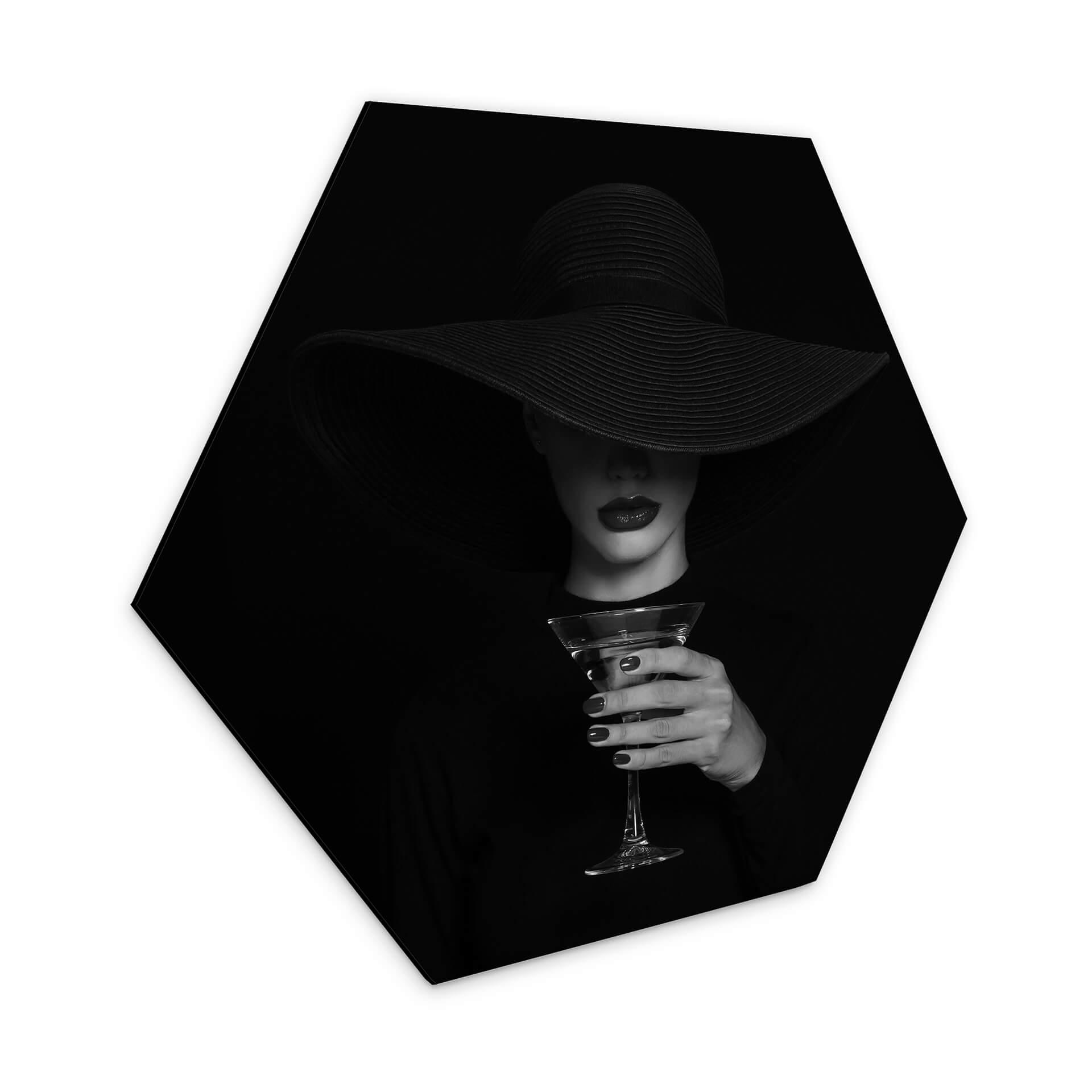 Hexagon Dibond Refat - Having a Martini