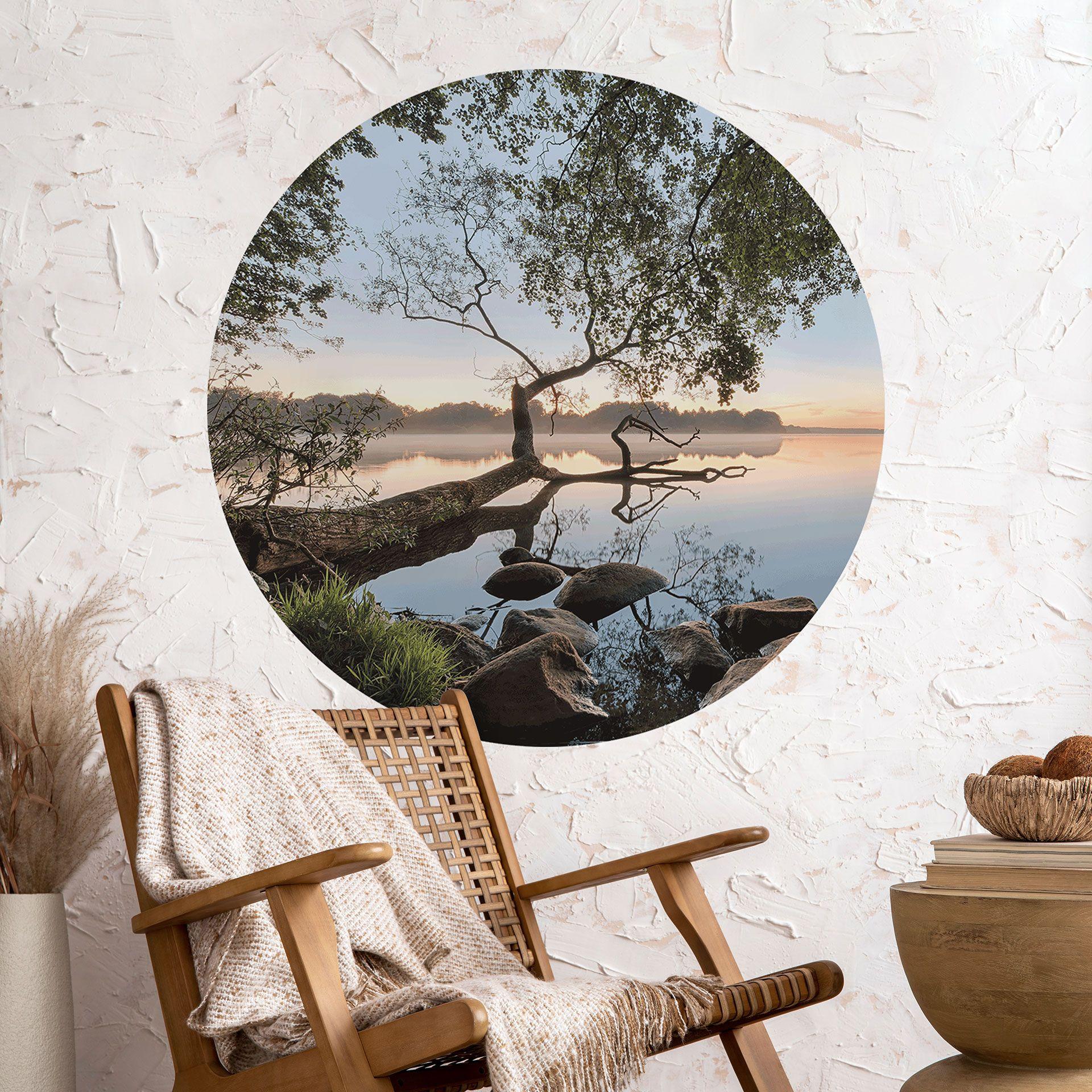 Vinilo decorativo Vista del lago - Paisaje redondo - Sótano