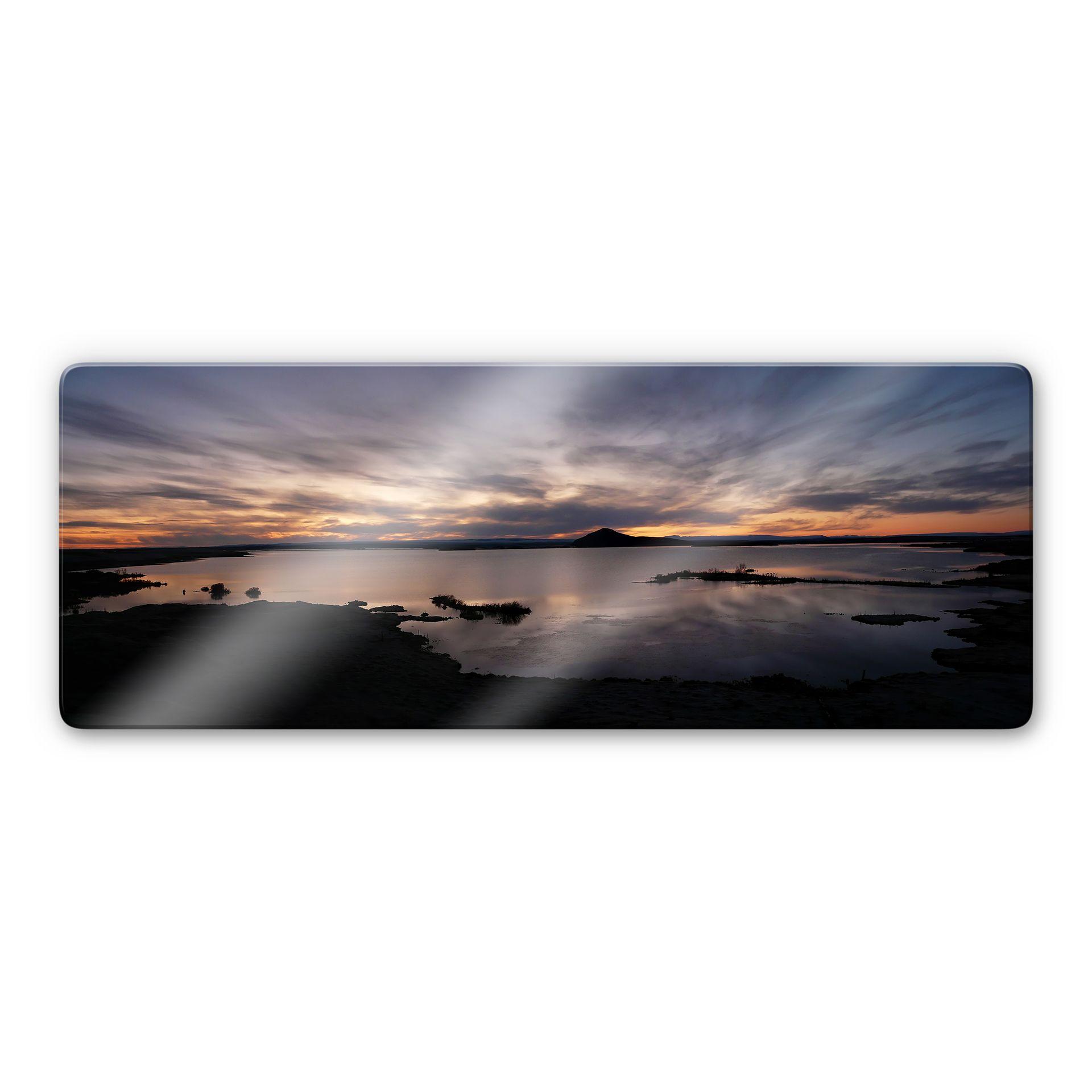 Glasbillede - Panorama af Sø ved Solnedgang