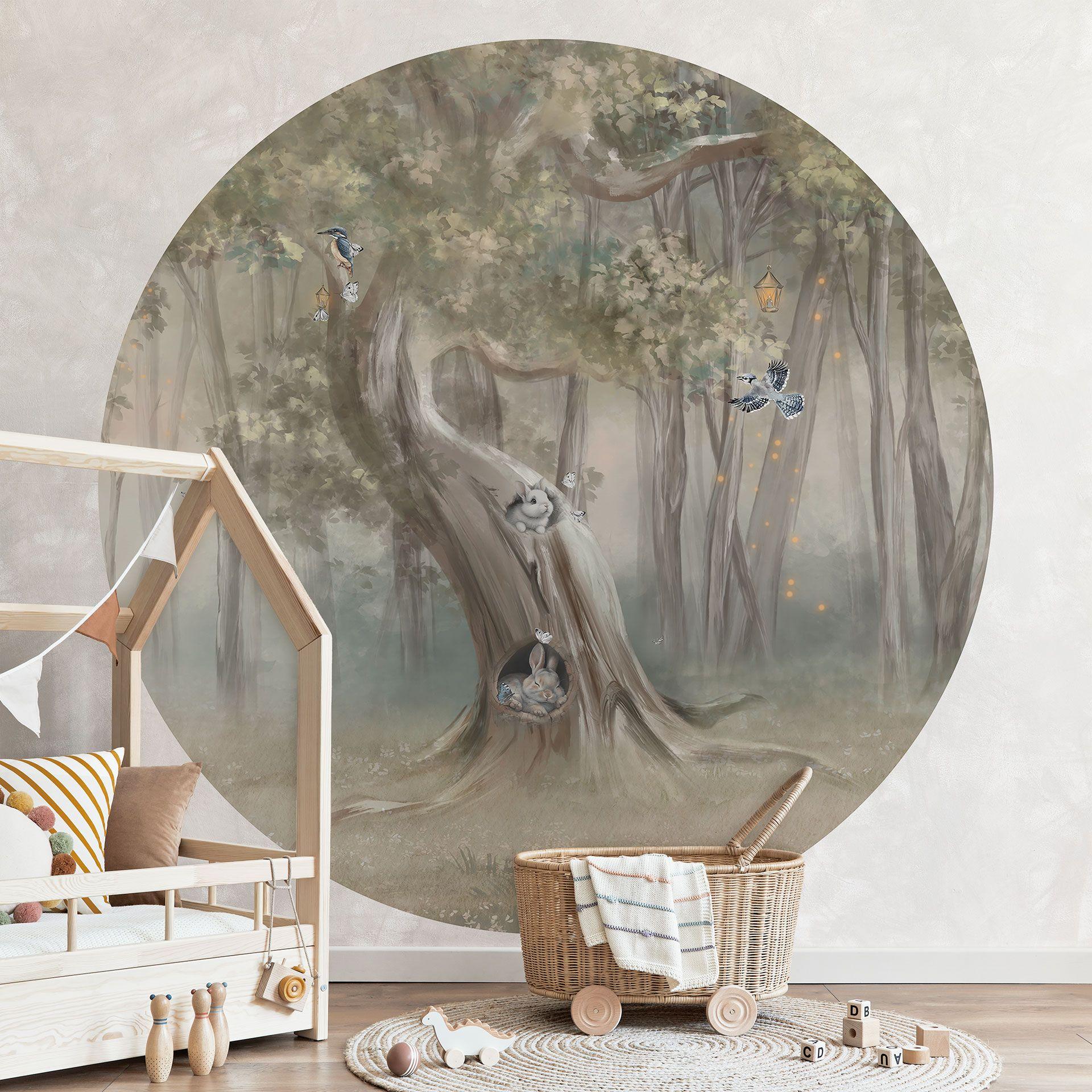 Fotobehang kinderkamer schattige bosdieren tussen bomen - Ms Tiff - rond - zelfklevend/niet-geweven