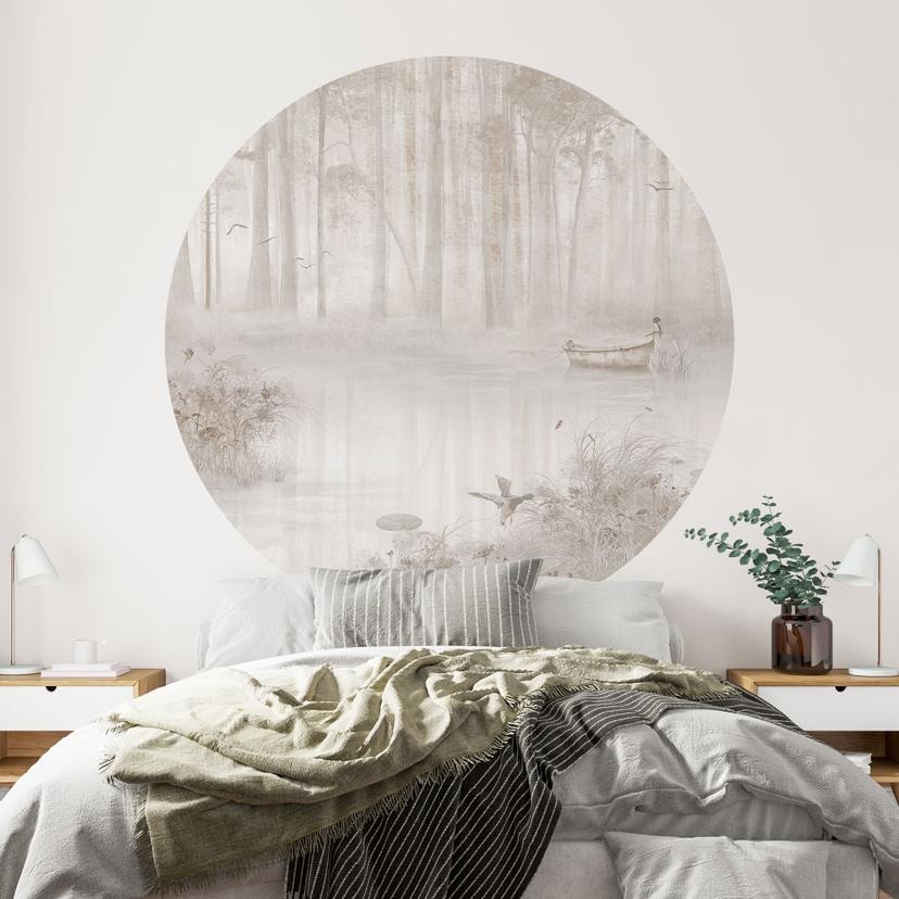 Muursticker bos bij het meer in beige mist - Ms Tiff - Rond