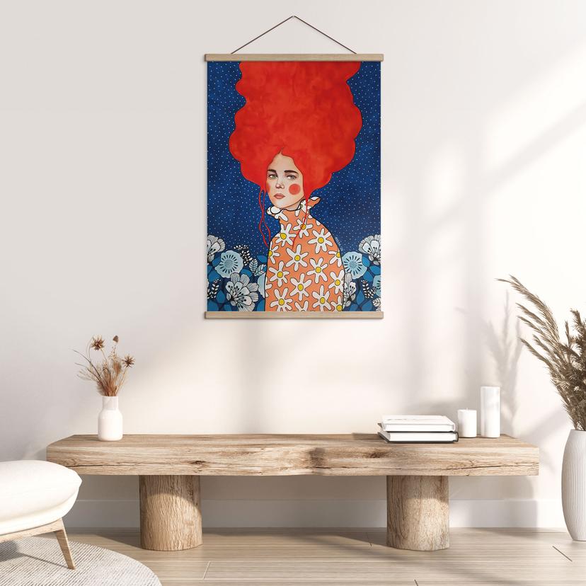 Textielposter vrouw met rood haar en bloemen - Hülya