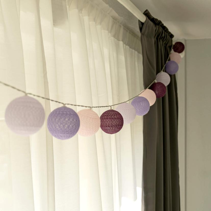 Cotton Ball Lights LED-Lichterkette lila violett 20-teilig