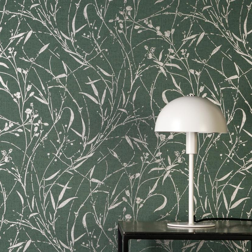 Papier peint intissé Fée Wild Free vert gris métallisé - herbes fleurs sauvages salon chambre à couc