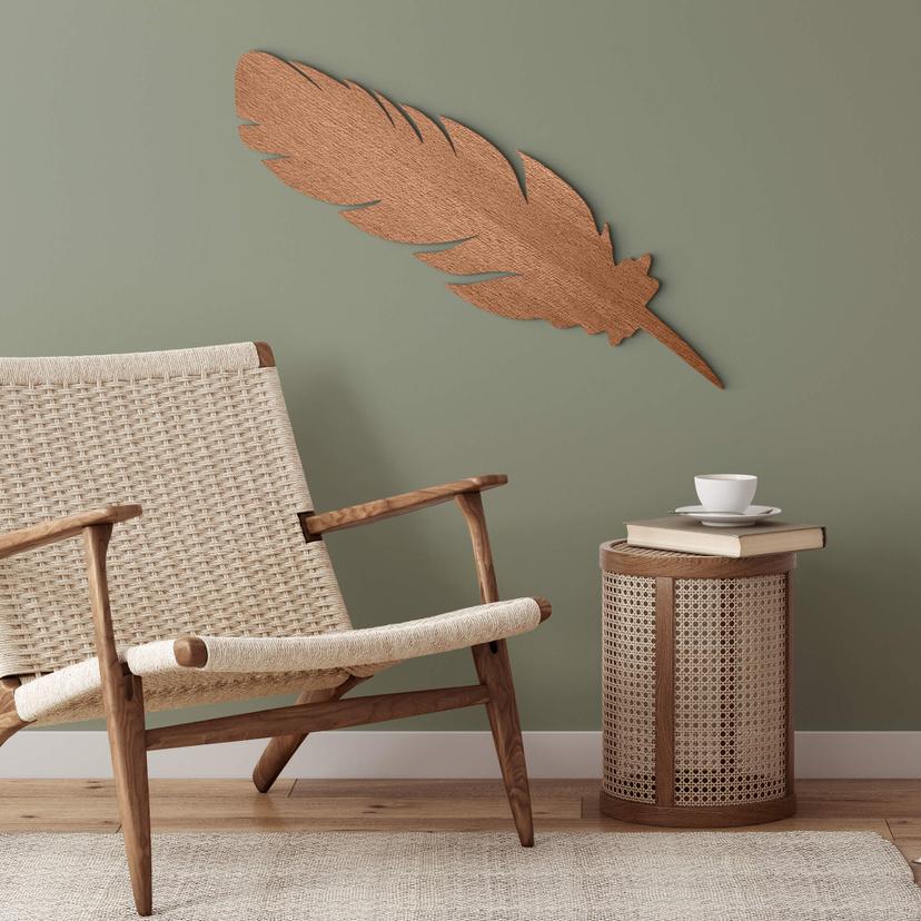 Decoración en madera caoba - Pluma