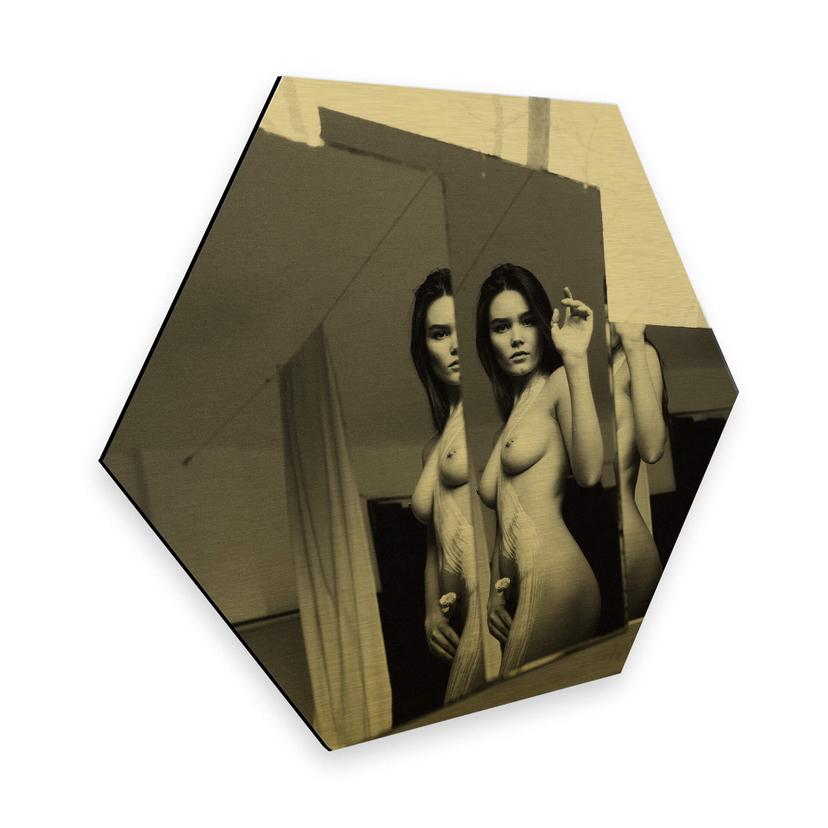 Hexagon - Alu-Dibond goud effect Kornienko - In the Mirror