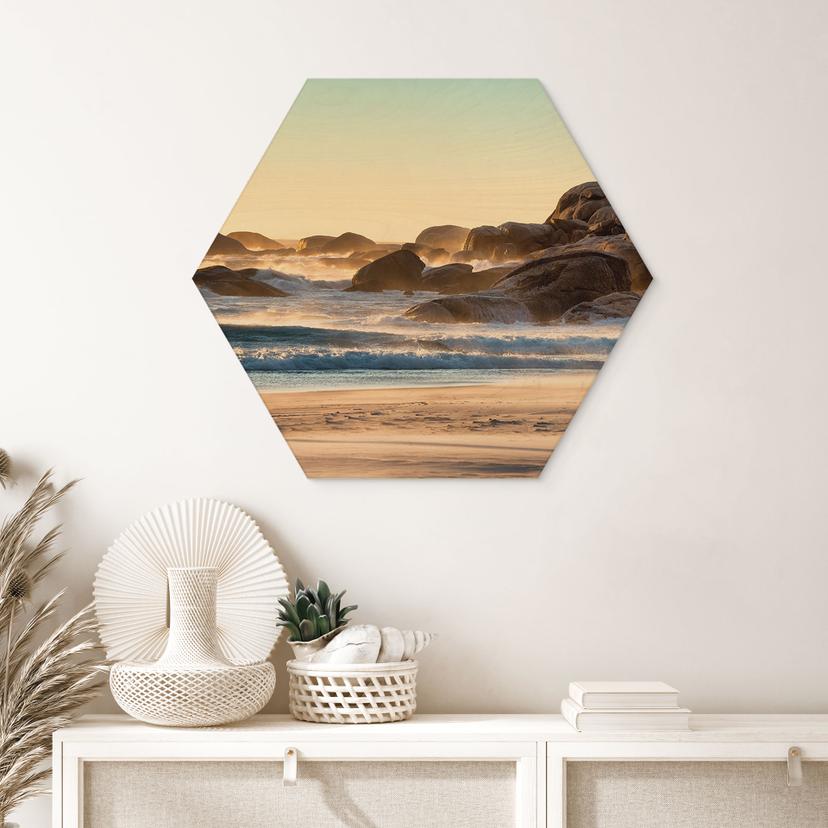 Hexagon Holzbild Strandküste bei Sonnenaufgang in Afrika - Hugonnard